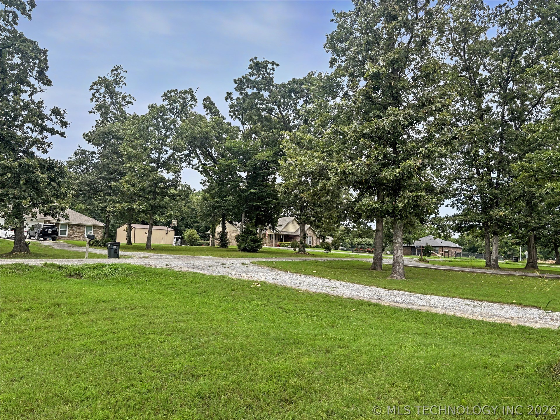 12923 W Southern Oaks Street Tahlequah OK 74464