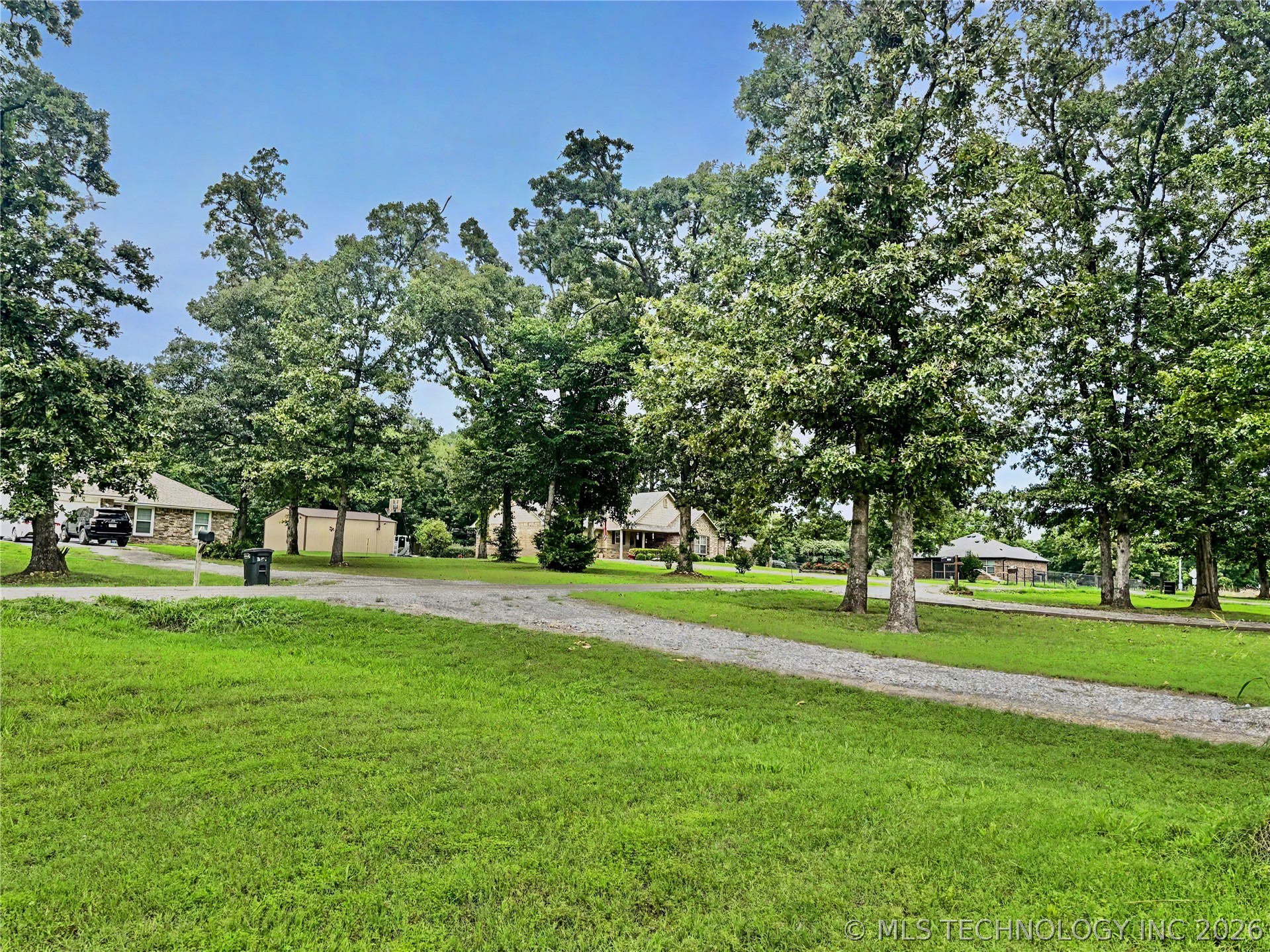 12923 W Southern Oaks Street Tahlequah OK 74464