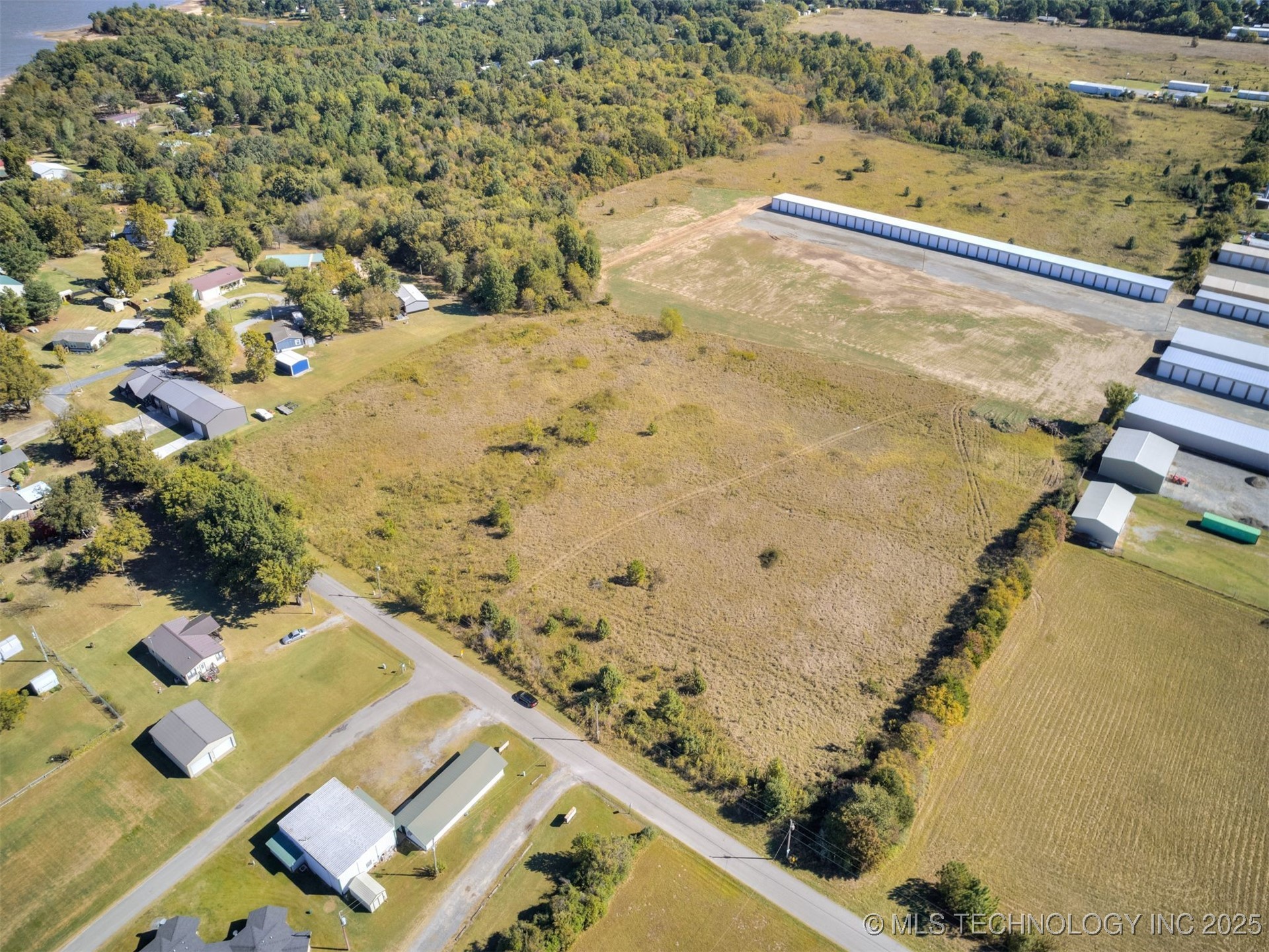 4 Hamilton Road Eufaula OK 74432