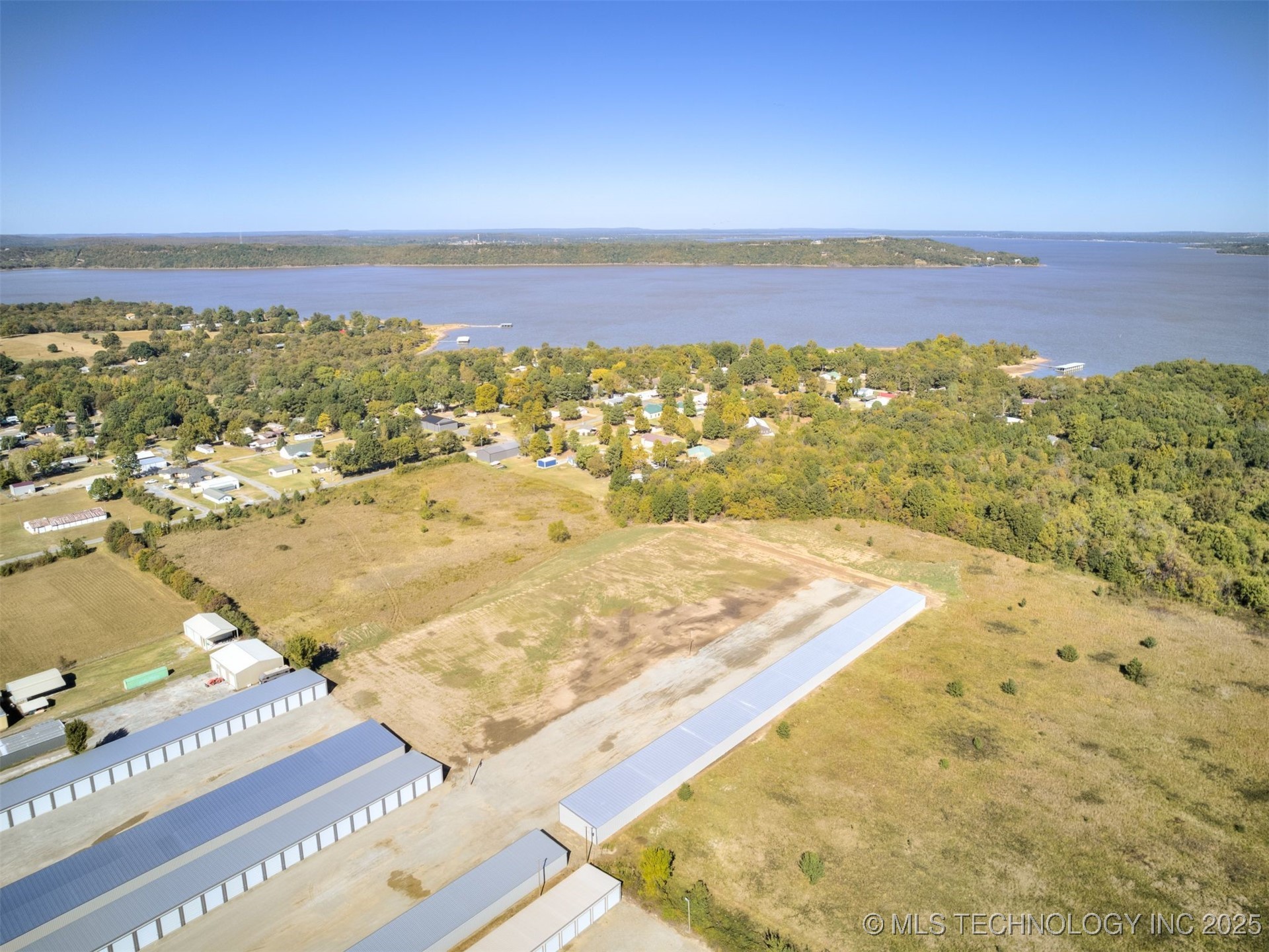 4 Hamilton Road Eufaula OK 74432