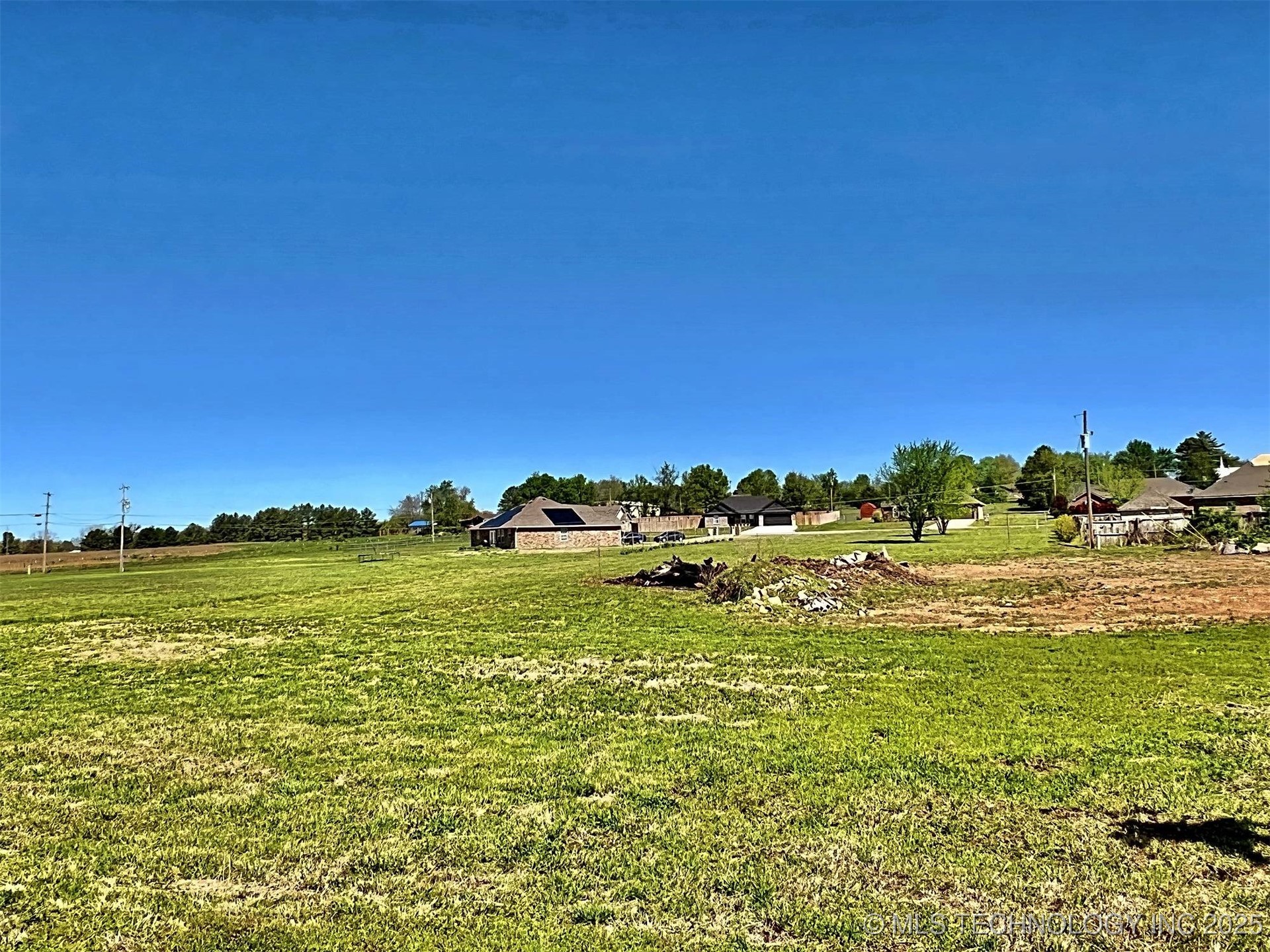 17530 W Tray Road Tahlequah OK 74464