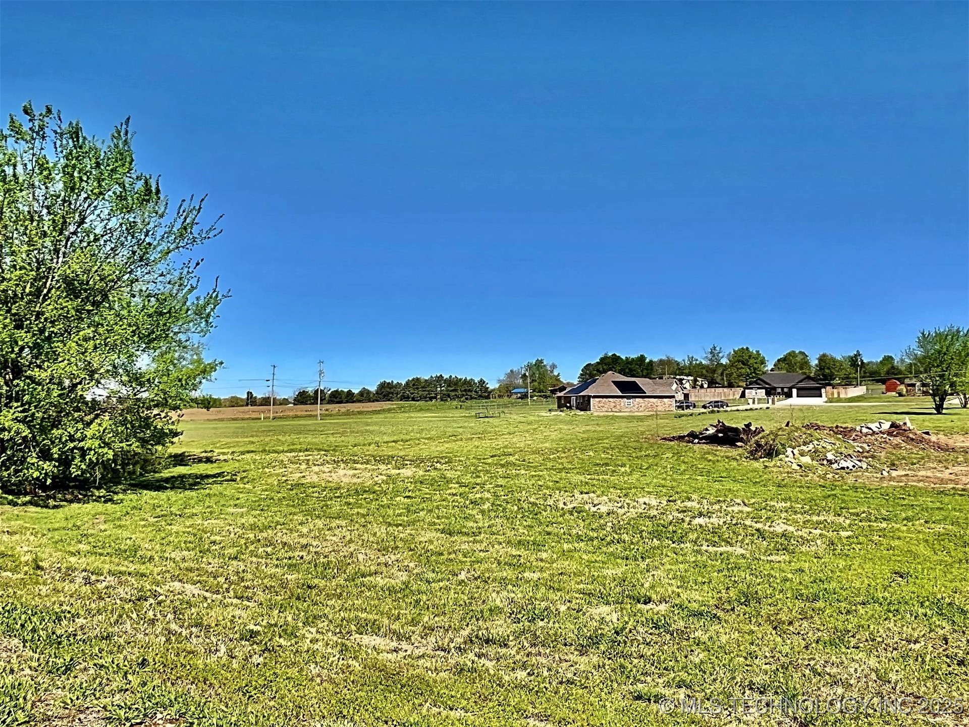 17530 W Tray Road Tahlequah OK 74464