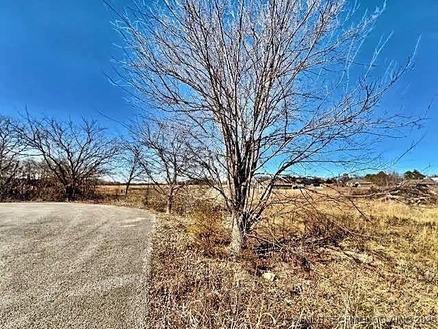 17530 W Tray Road Tahlequah OK 74464