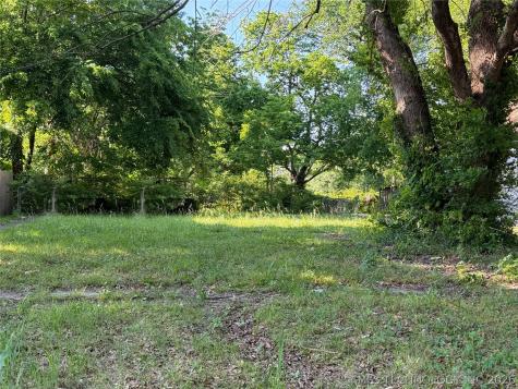 2028 Court Street Muskogee OK 74401