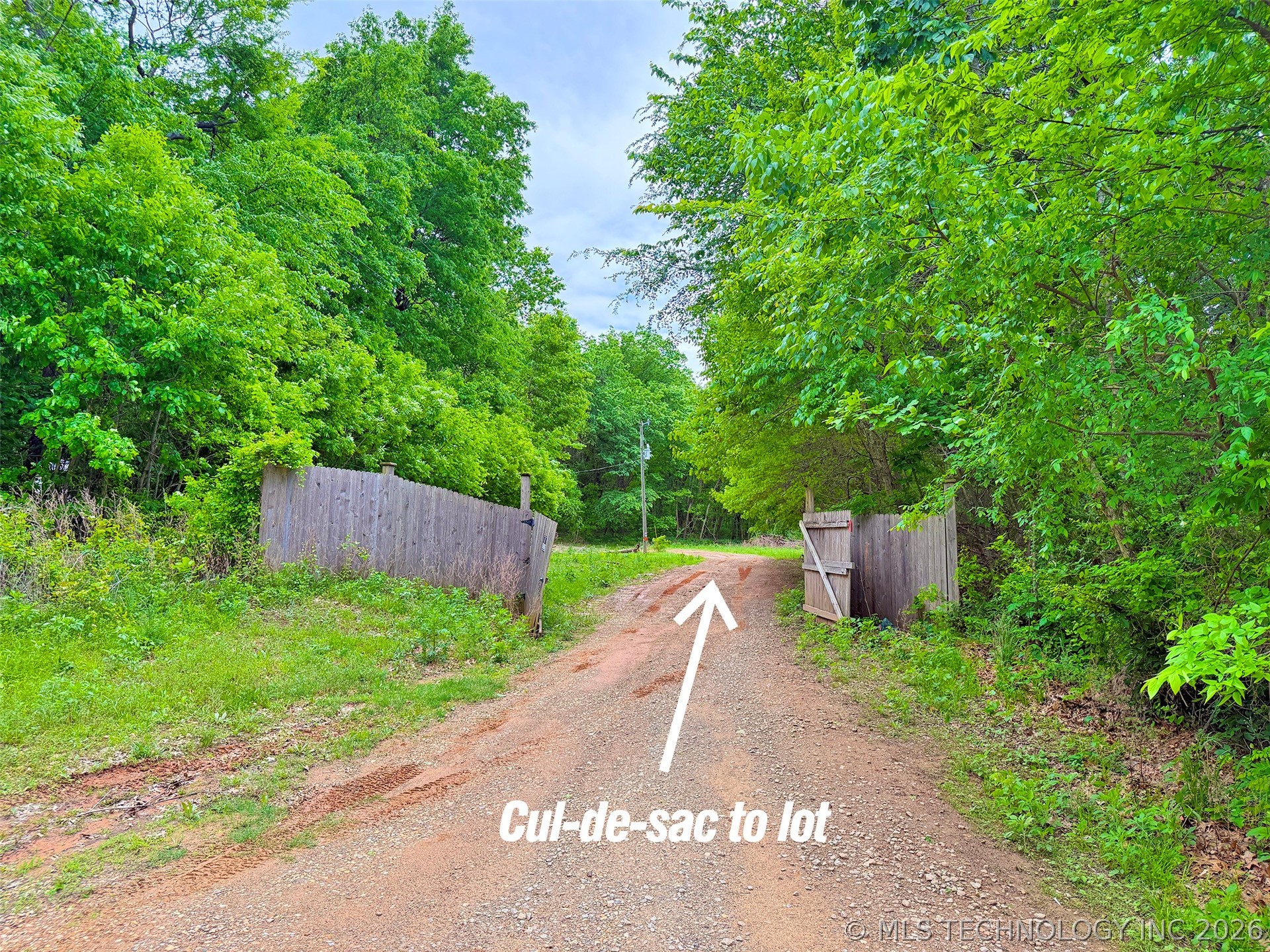 24 Holiday Lane Eufaula OK 74432