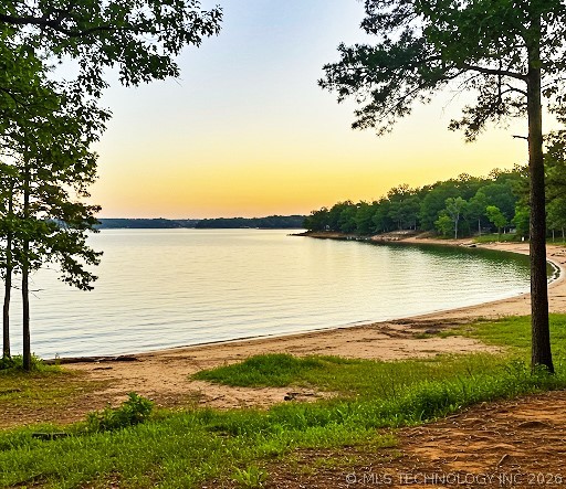 24 Holiday Lane Eufaula OK 74432