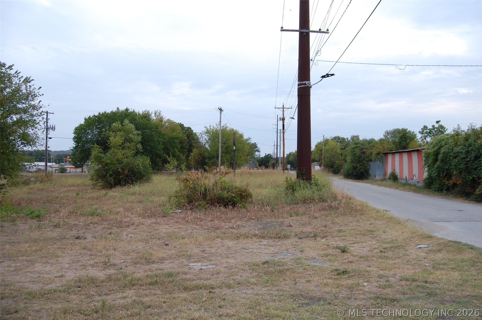 214 N B. Street Henryetta OK 74437