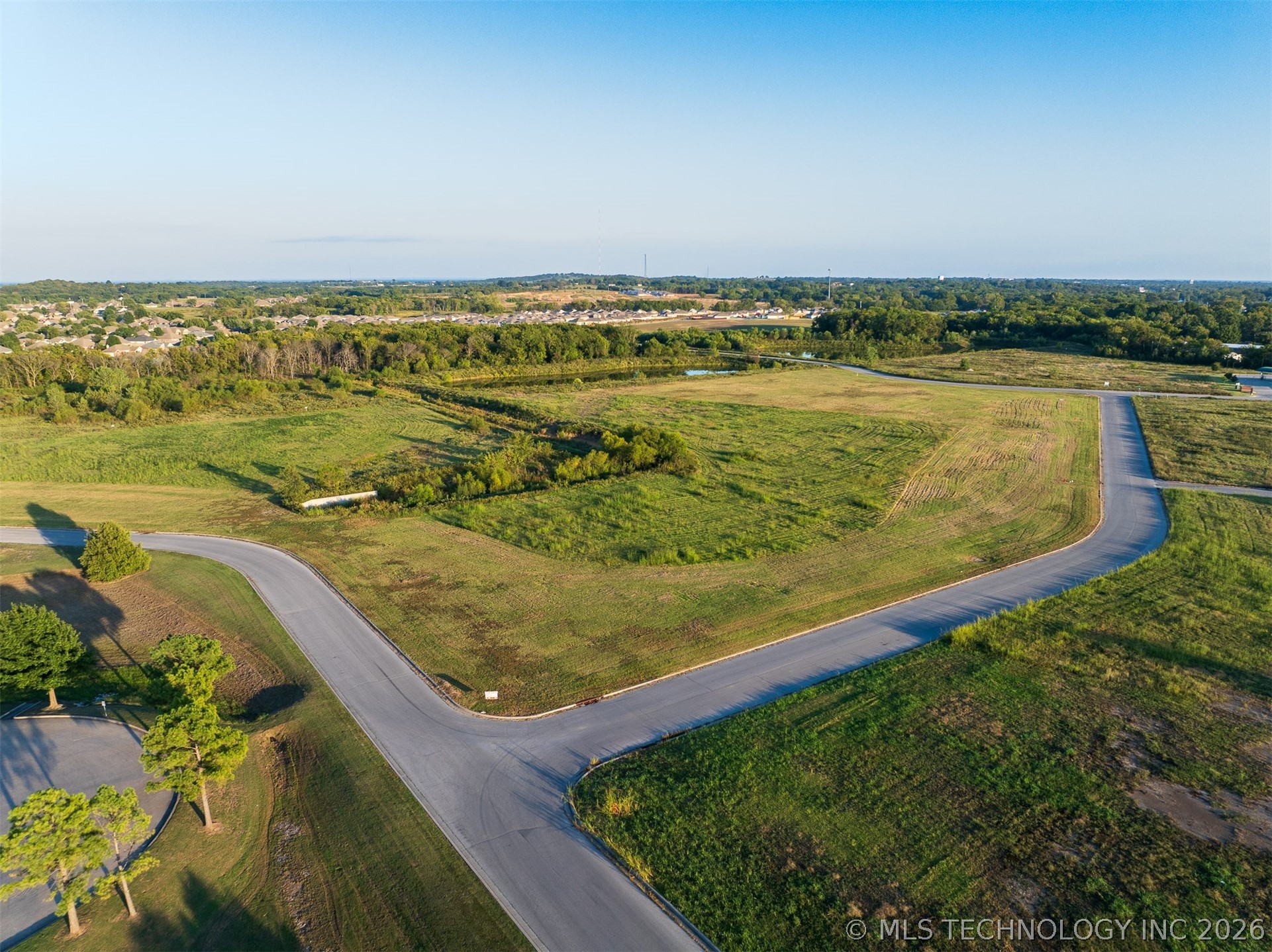 01 S 271st Eastavenue Coweta OK 74429