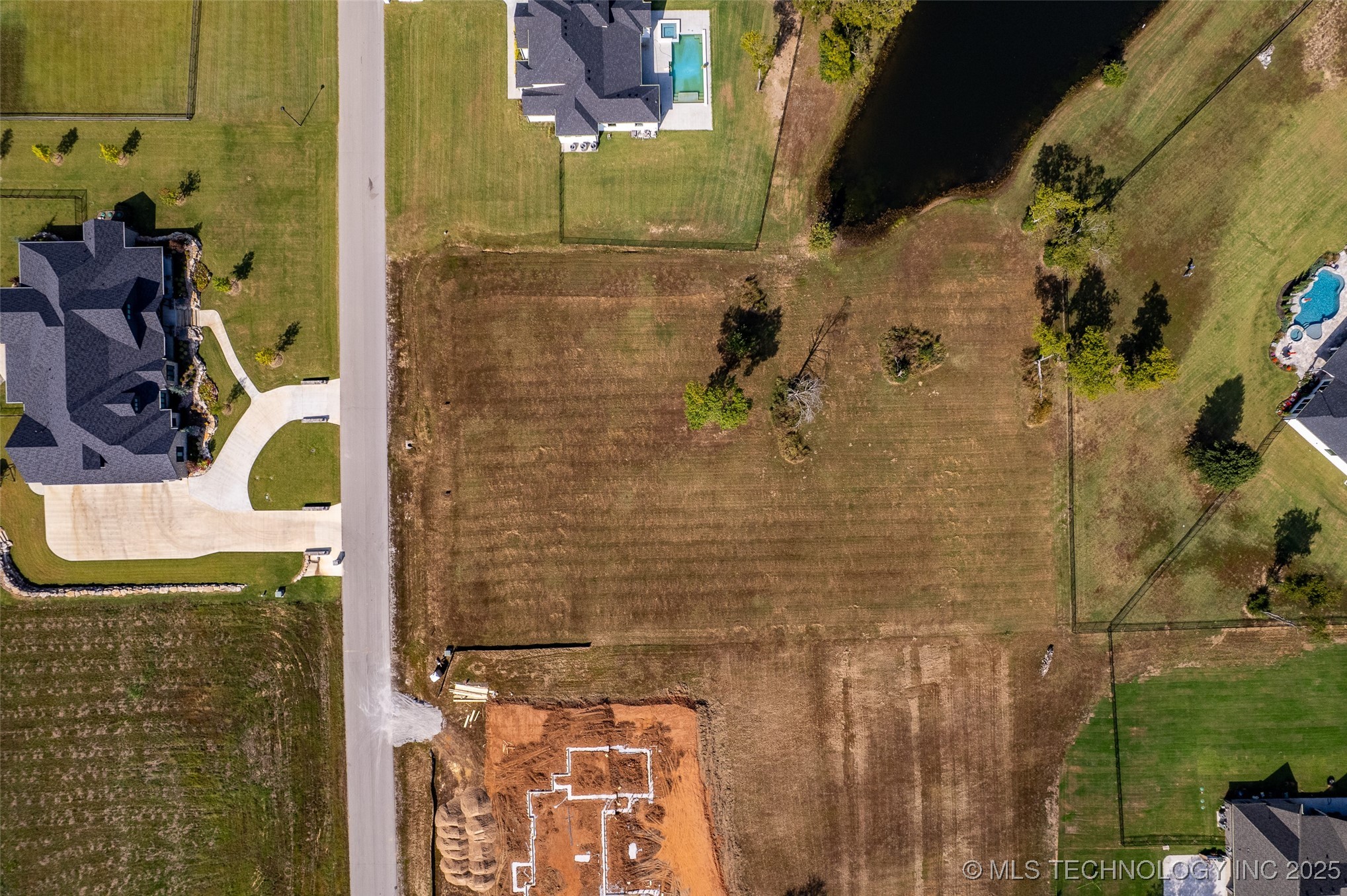 10957 S 218th East Eastavenue Broken Arrow OK 74014