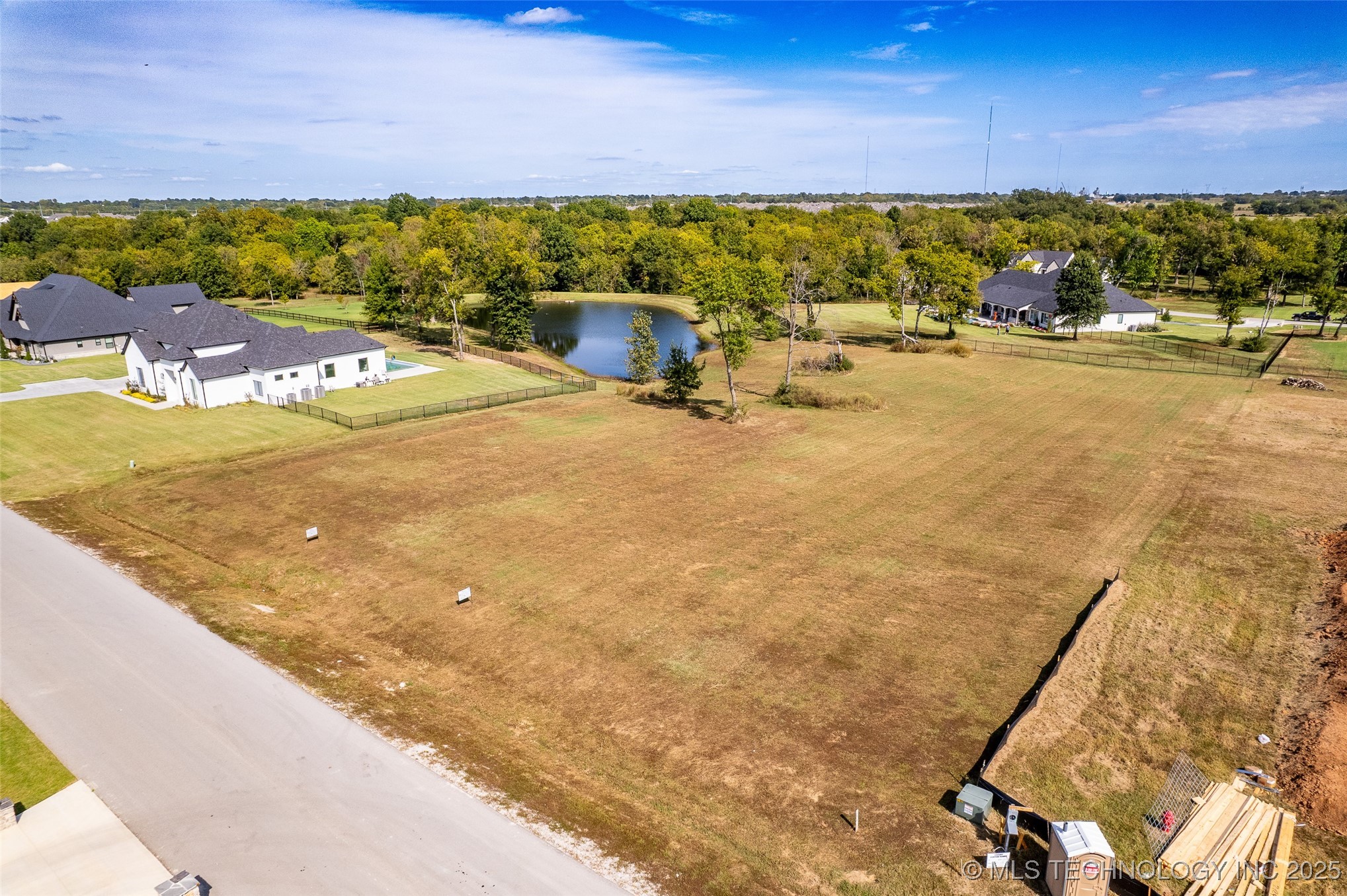 10957 S 218th East Eastavenue Broken Arrow OK 74014