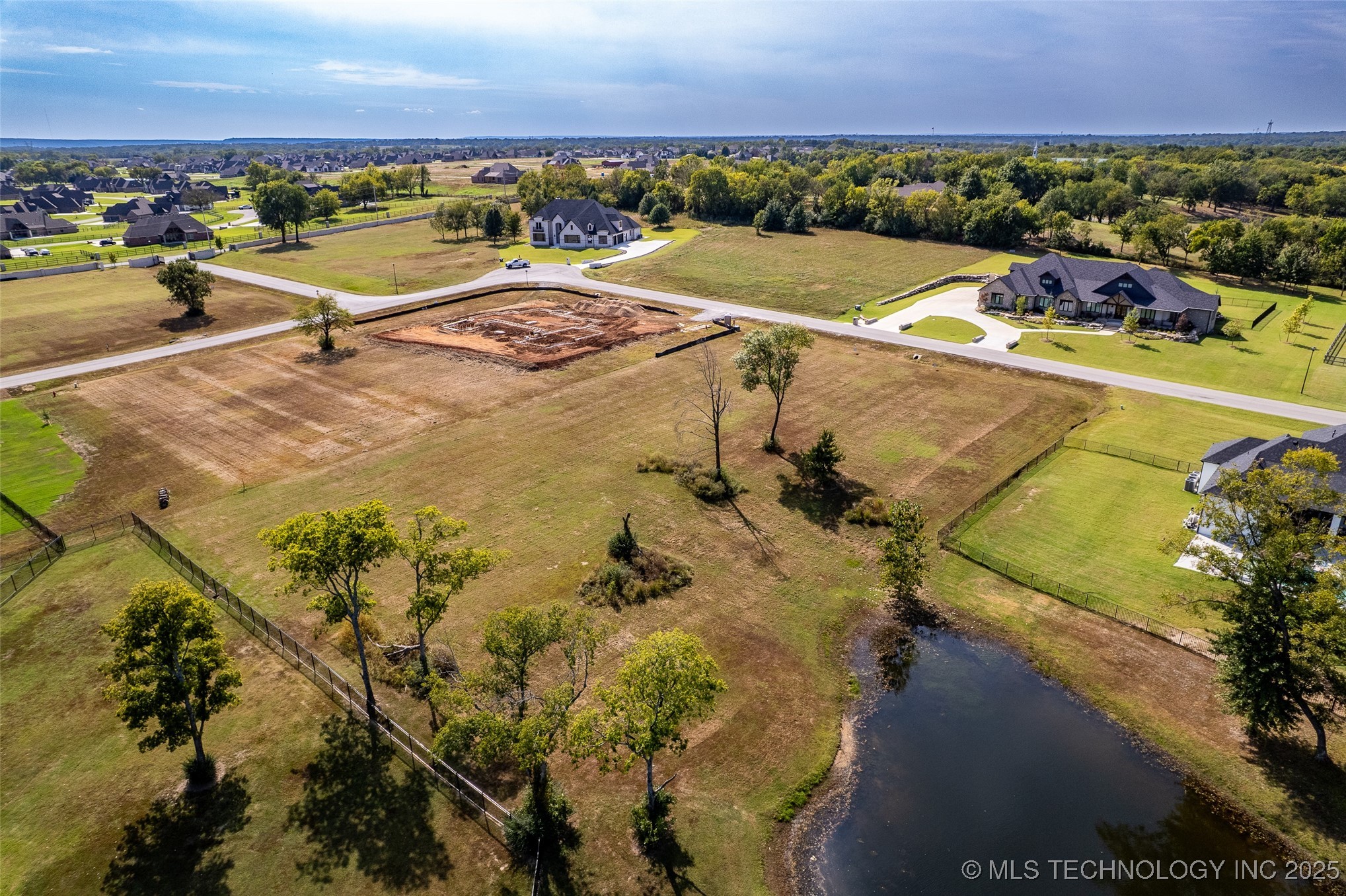 10957 S 218th East Eastavenue Broken Arrow OK 74014