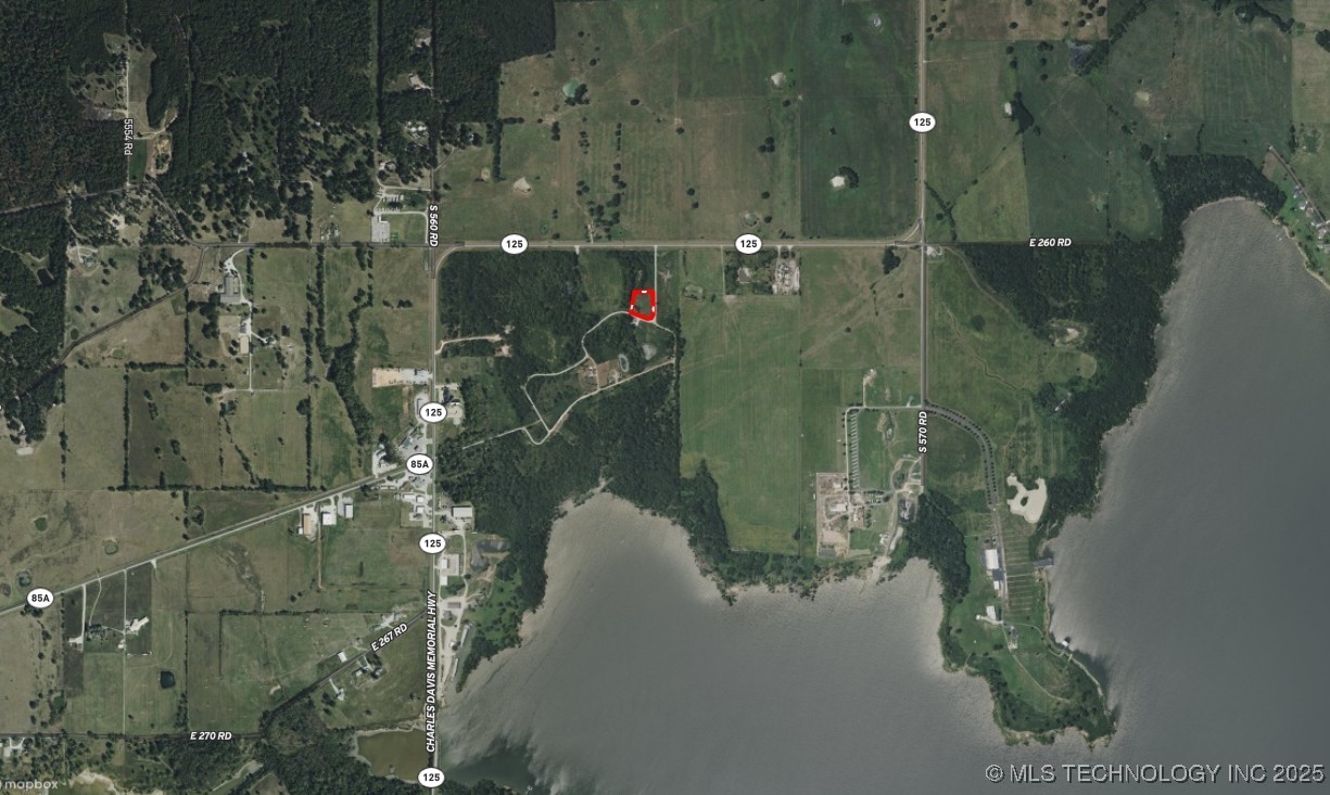 7 Highway 125 Afton OK 74331