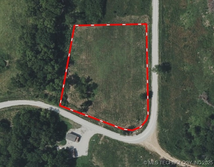 7 Highway 125 Afton OK 74331