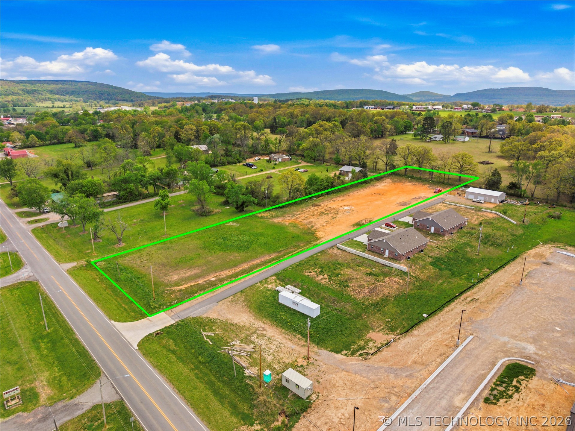 469998 W Highway 100 Stilwell OK 74960