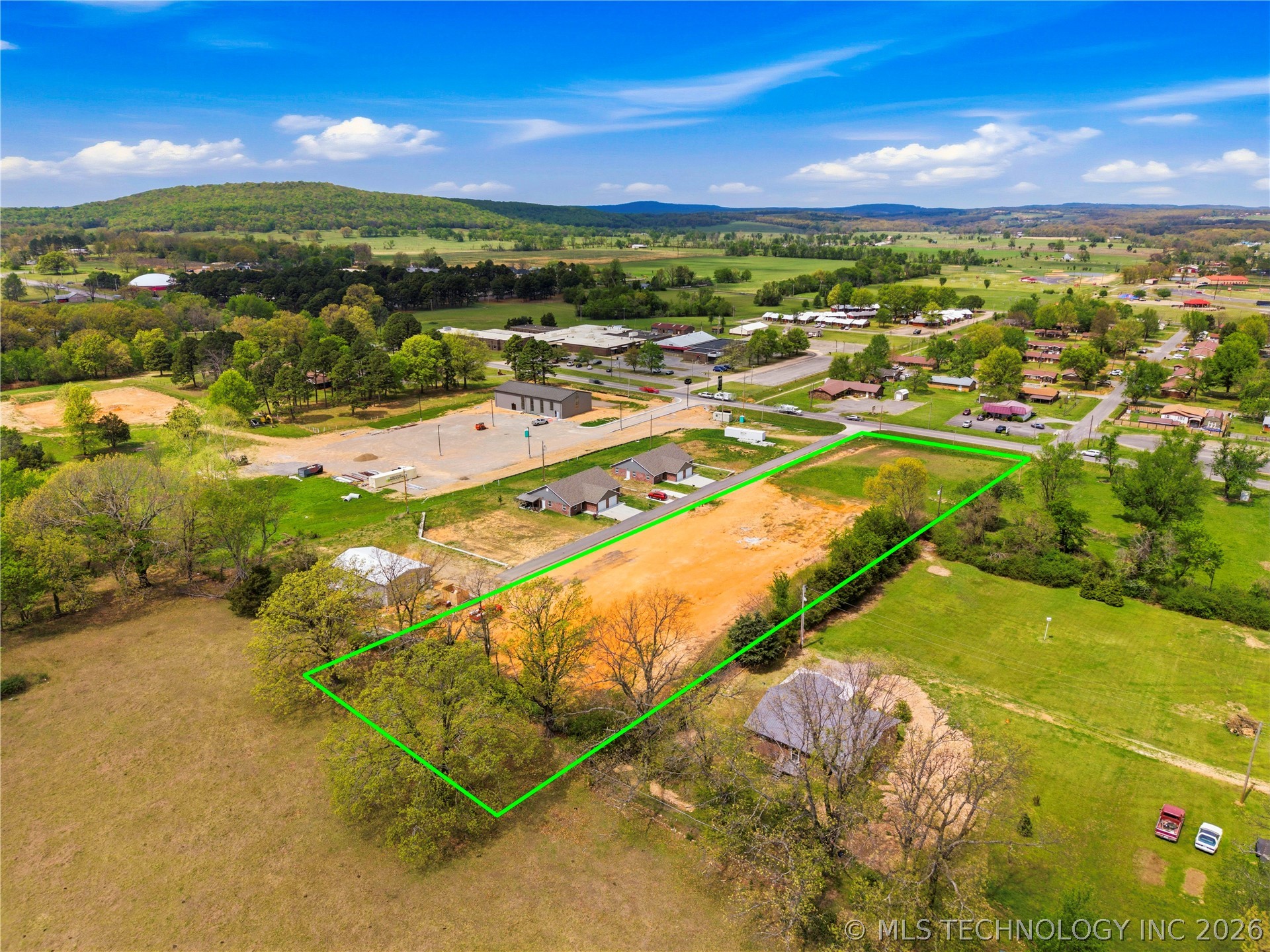 469998 W Highway 100 Stilwell OK 74960