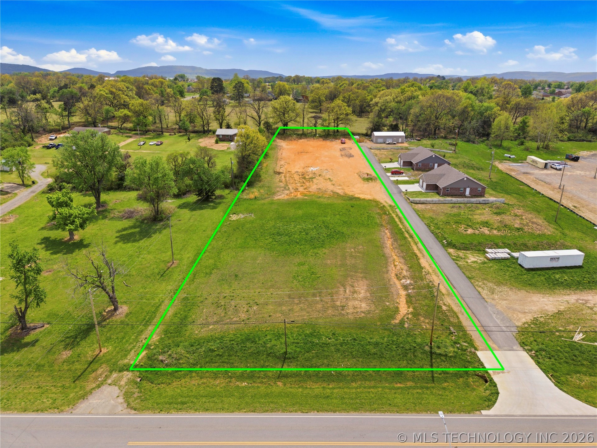 469998 W Highway 100 Stilwell OK 74960