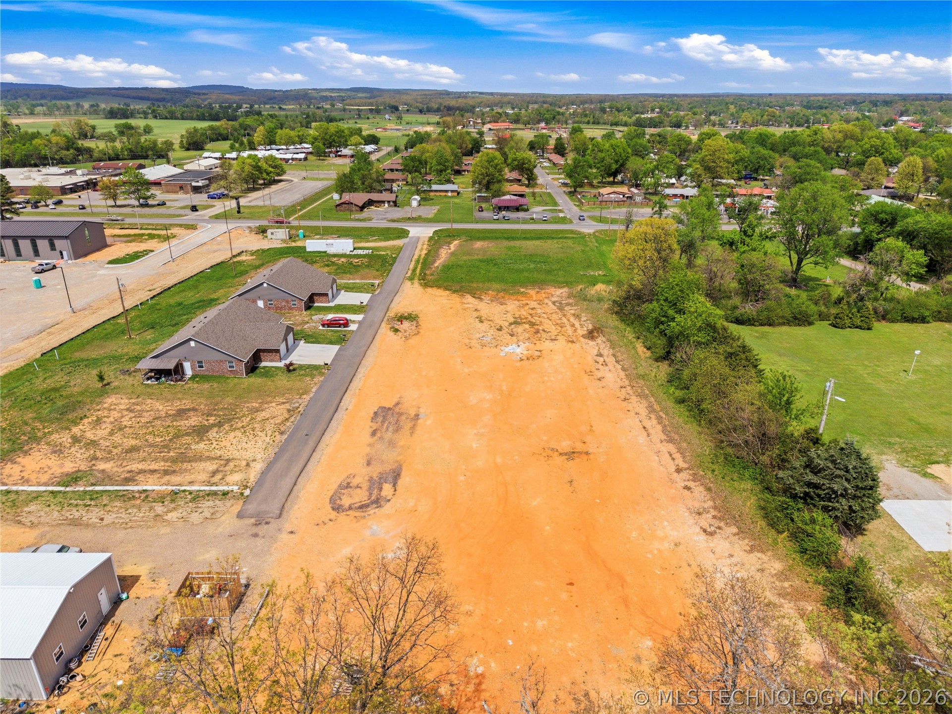469998 W Highway 100 Stilwell OK 74960
