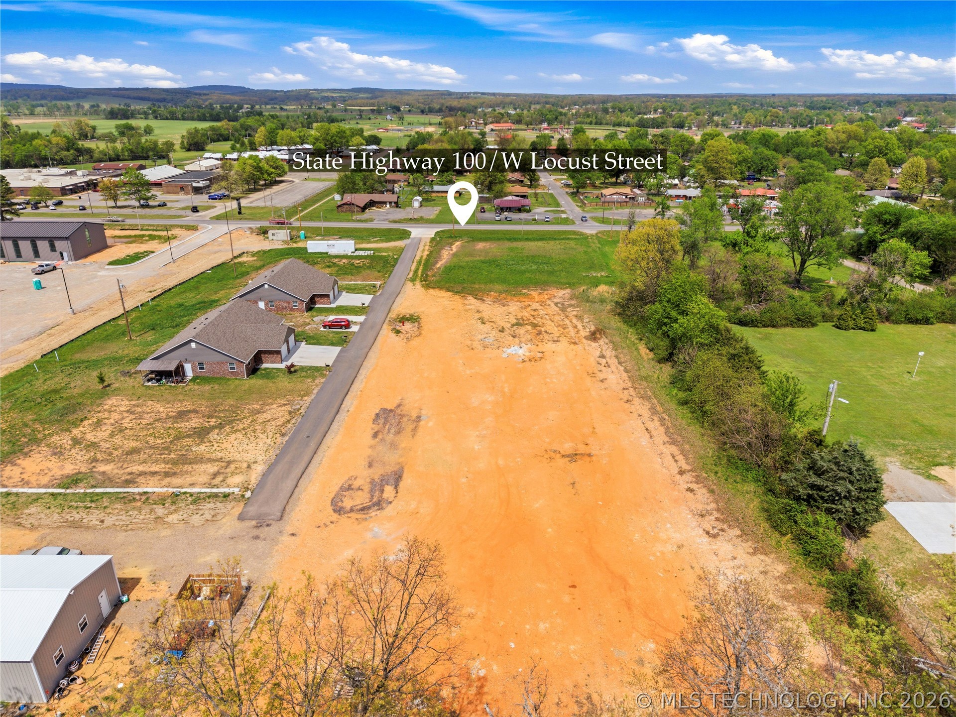 469998 W Highway 100 Stilwell OK 74960