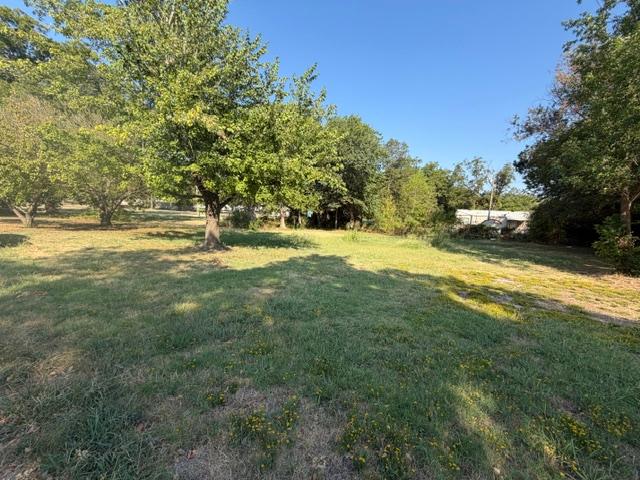 204 Plum Holdenville OK 74848