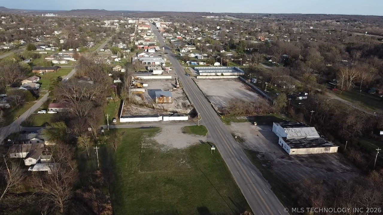1500 W Main Street Henryetta OK 74437