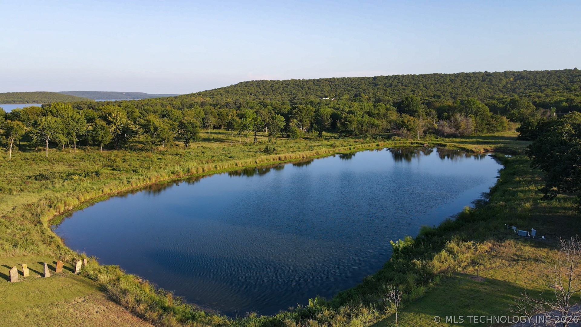 22 Falcon Tree Loop Eufaula OK 74432