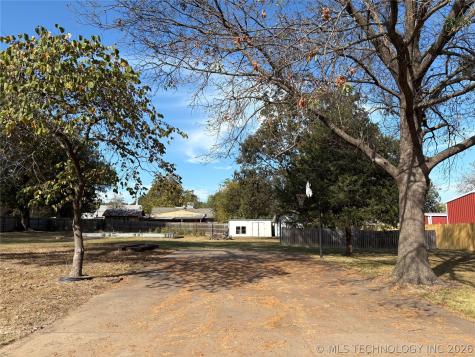701 NE 4th Street Wagoner OK 74467