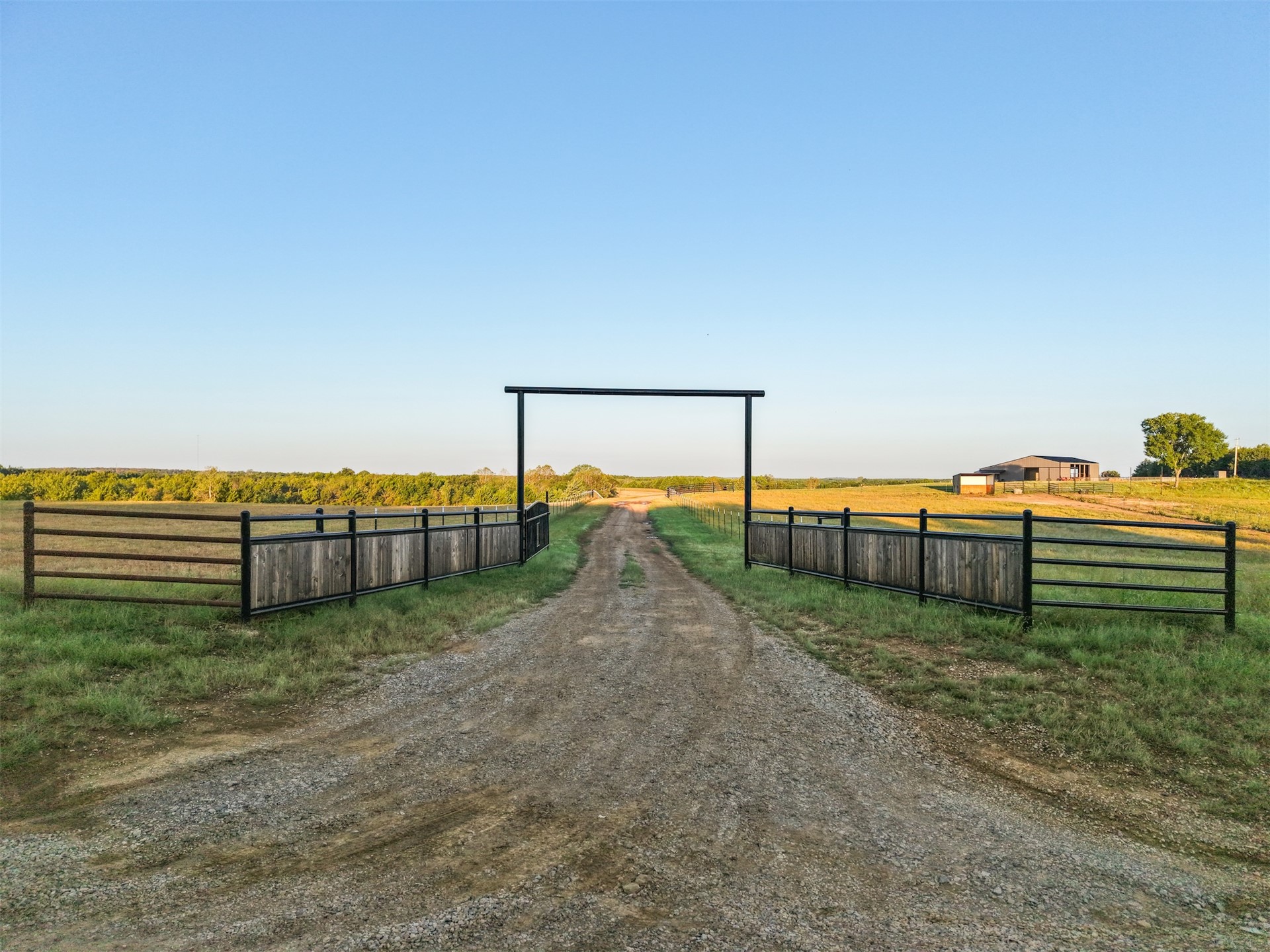 53235 S 36200 Road Jennings OK 74038