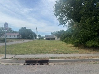 801 E 14th Street Pawhuska OK 74056