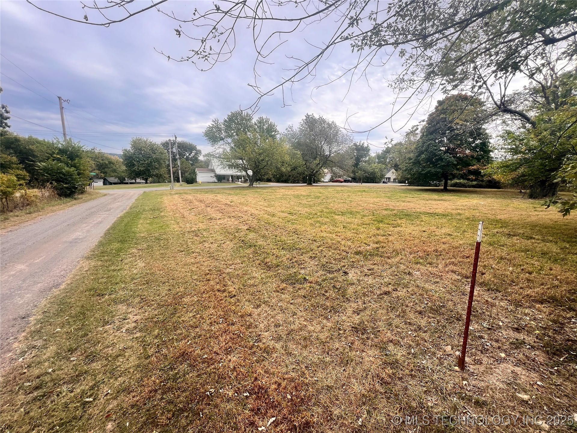 1222 S Third Street Stilwell OK 74960