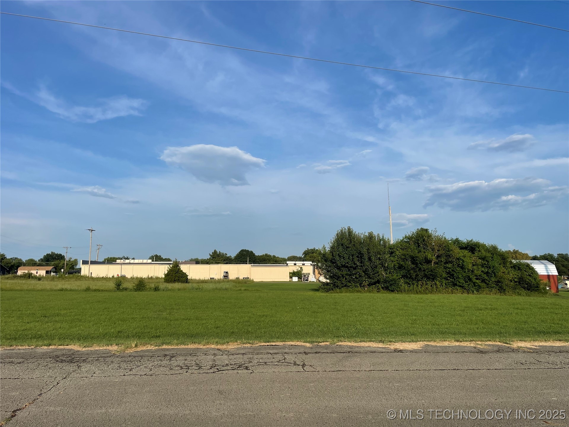 4 S Warmack Street W Warner OK 74469
