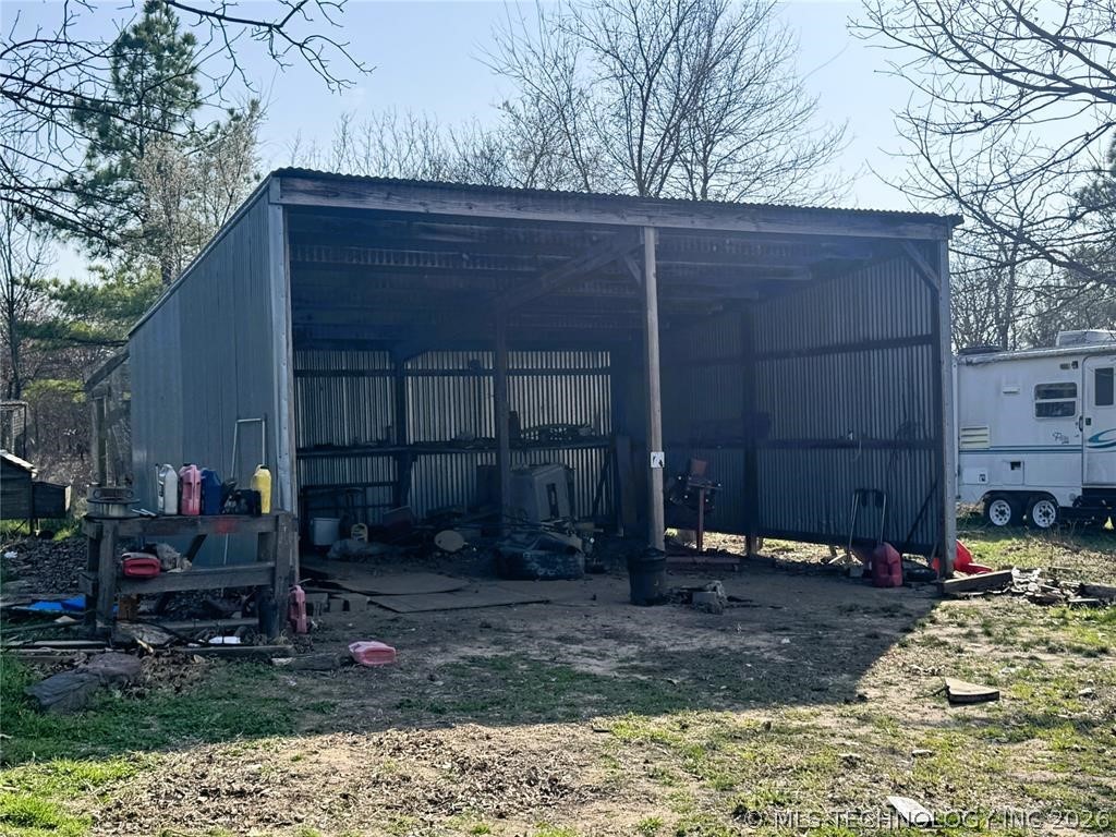 11825 N Ns 3650 Road Wewoka OK 74884