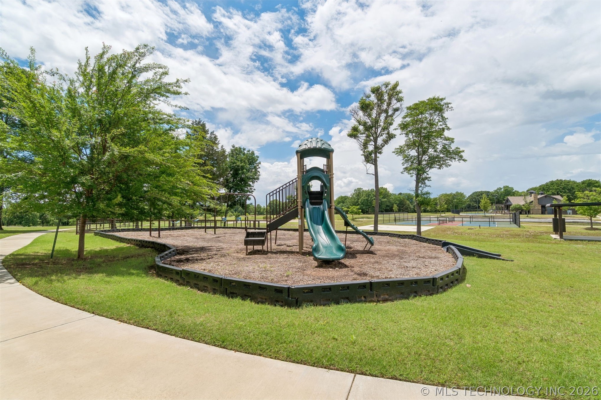 93 Patriot Pointe Eufaula OK 74432