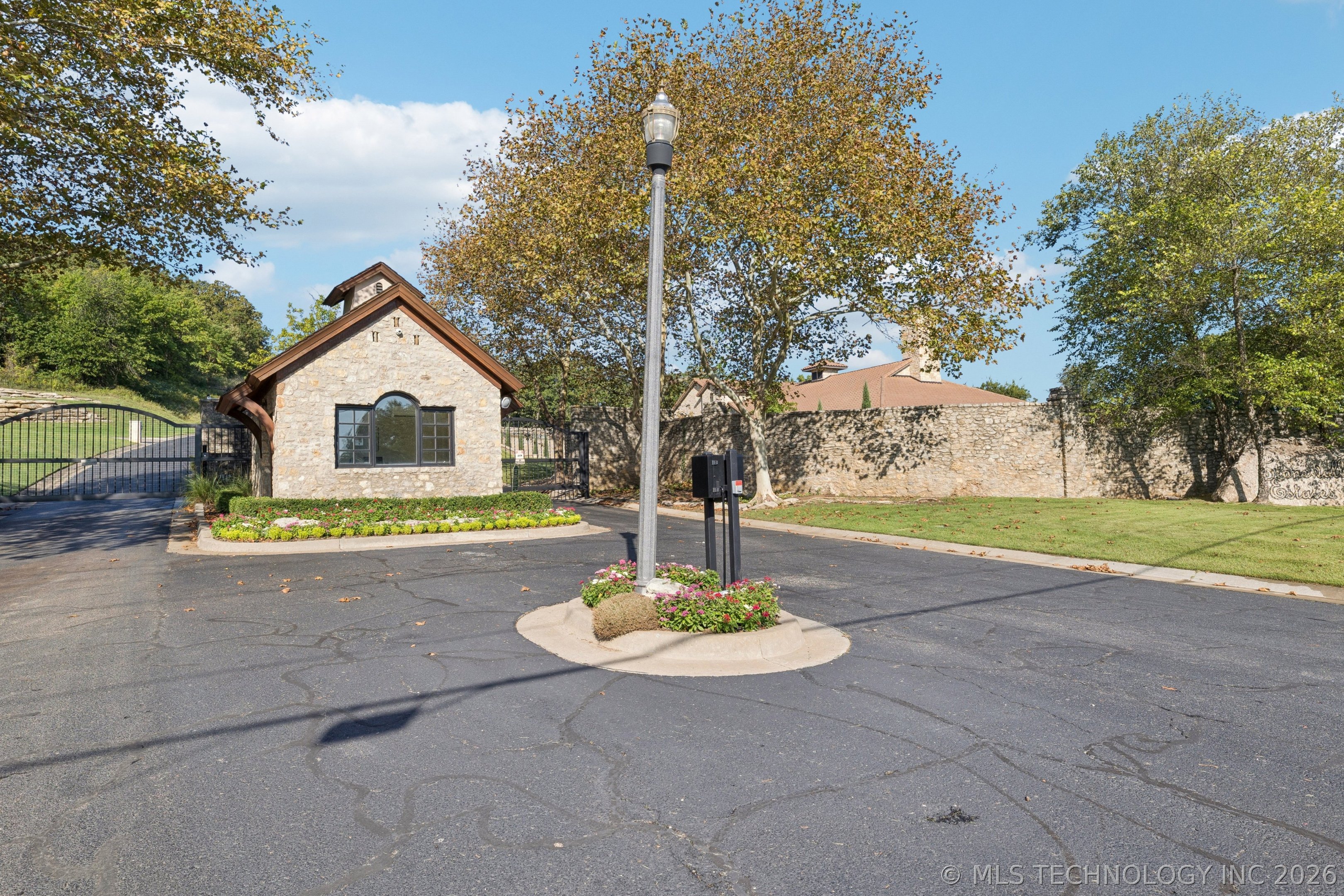 6319 E 84th Street S Tulsa OK 74137