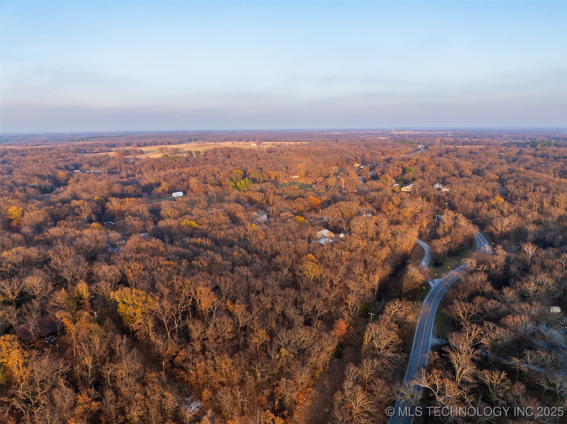 6594 E 563 Road Locust Grove OK 74352