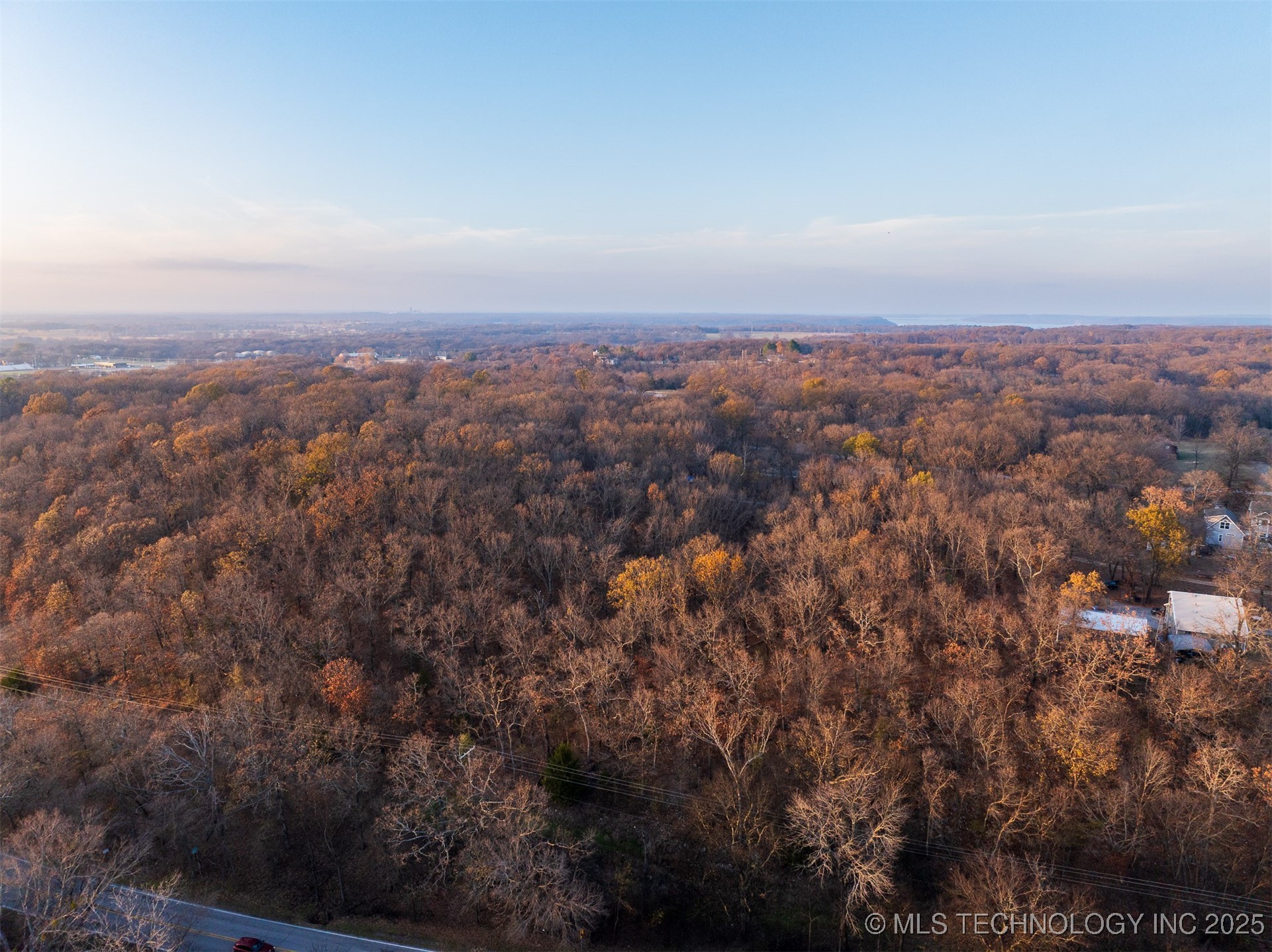 6594 E 563 Road Locust Grove OK 74352
