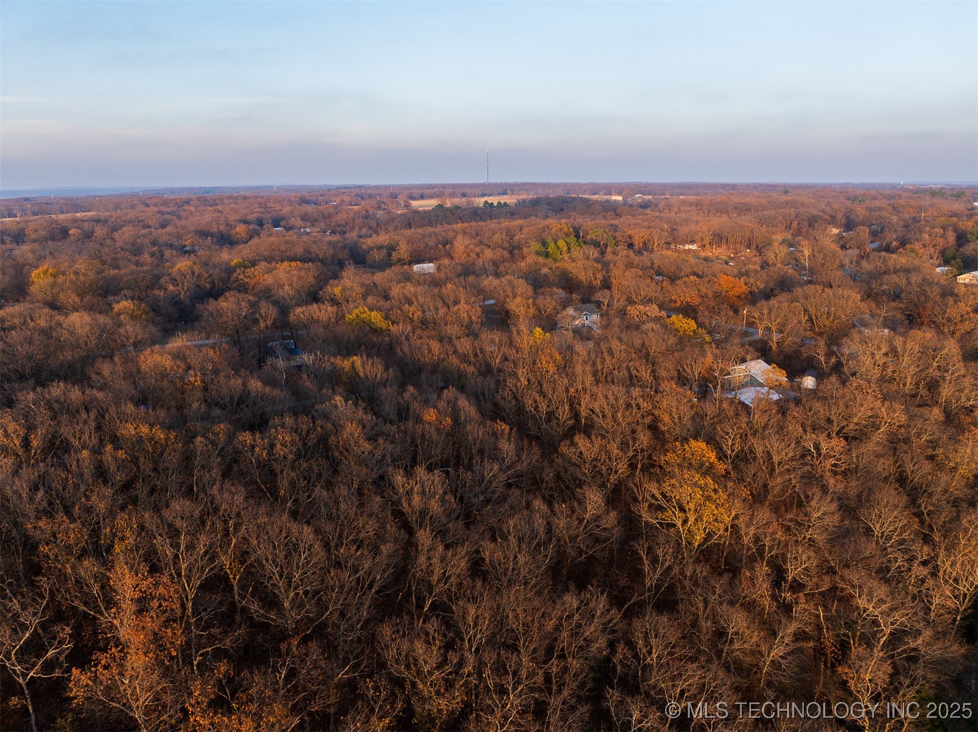 6594 E 563 Road Locust Grove OK 74352