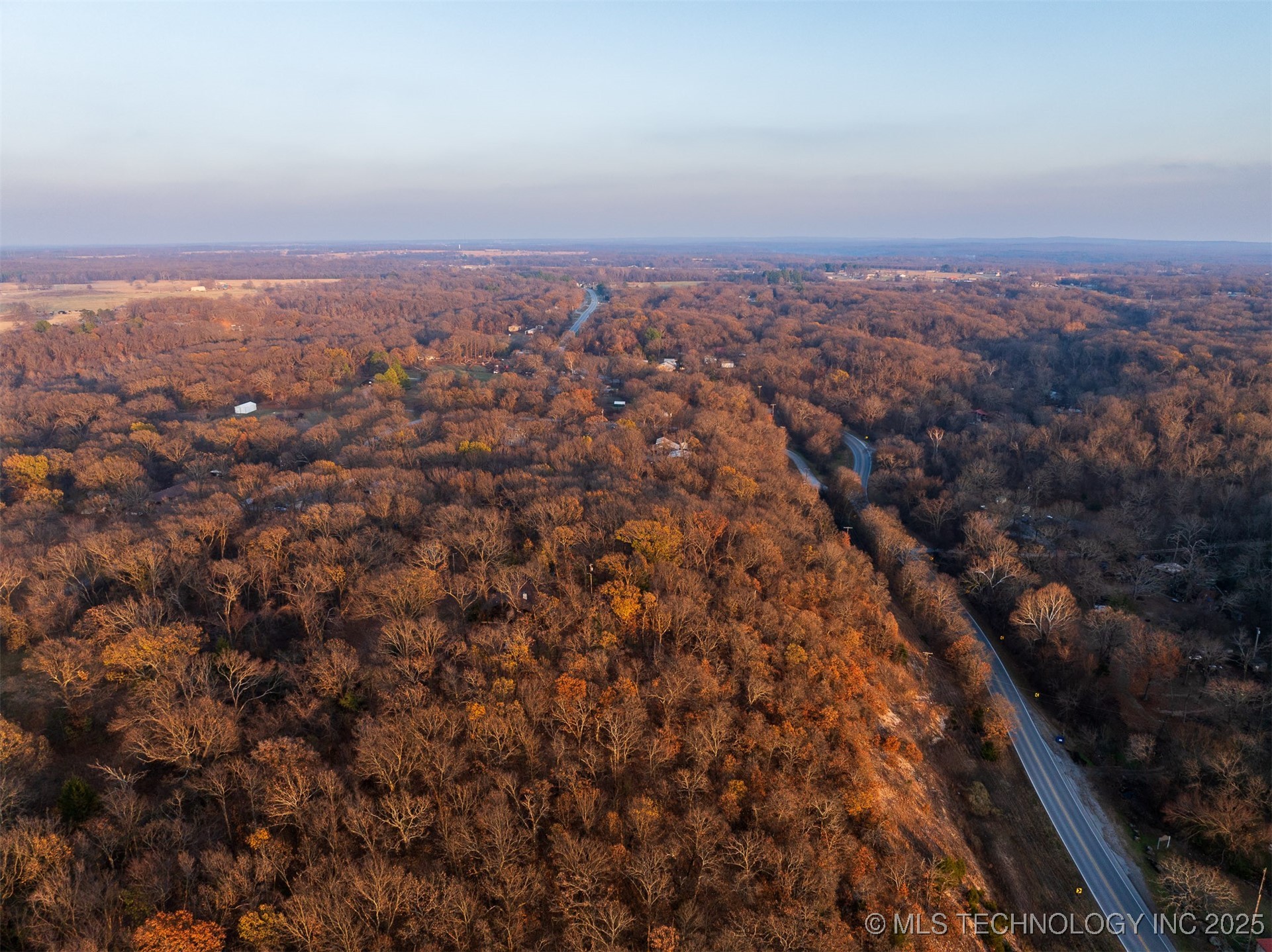 6594 E 563 Road Locust Grove OK 74352