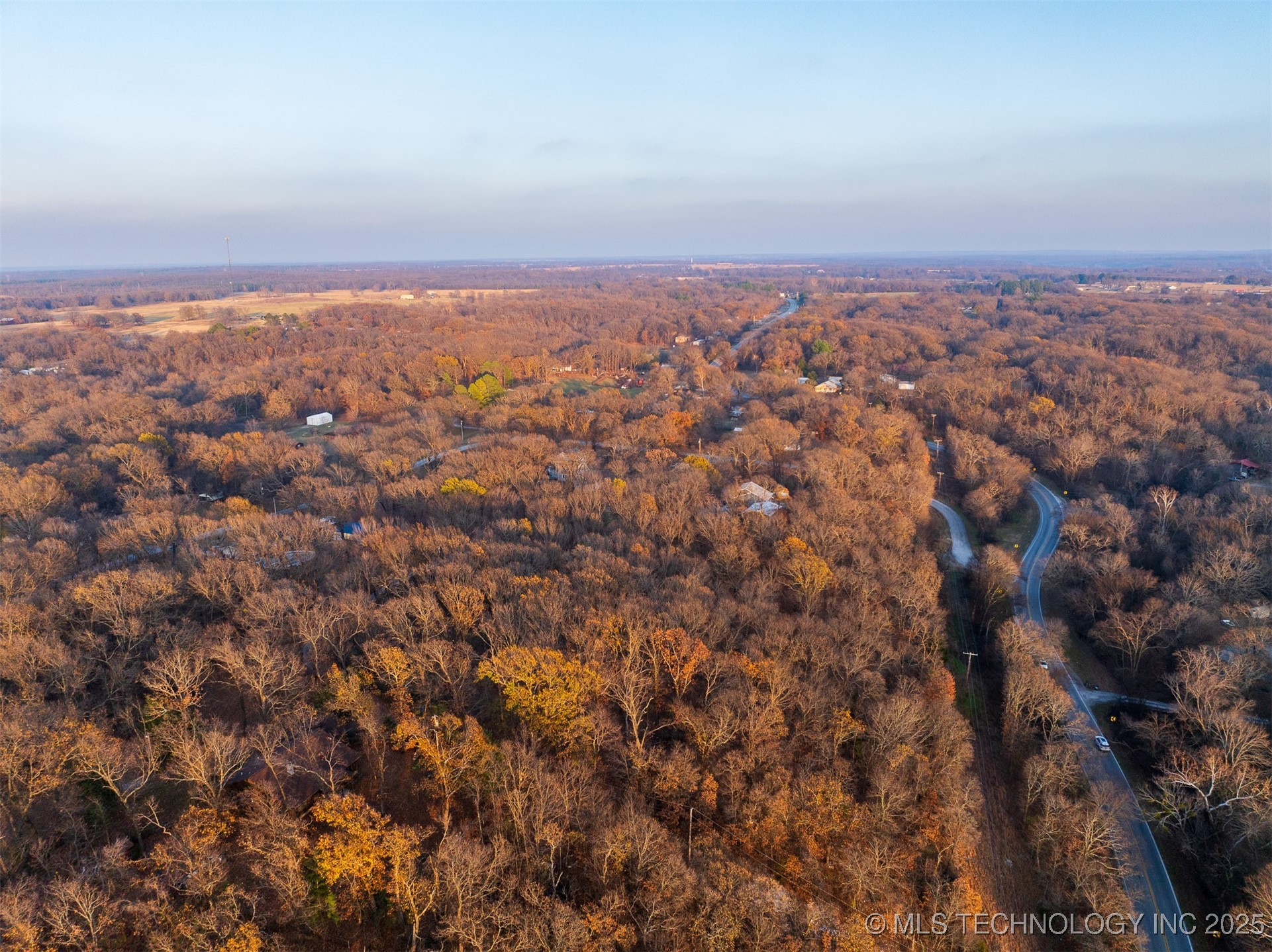 6594 E 563 Road Locust Grove OK 74352