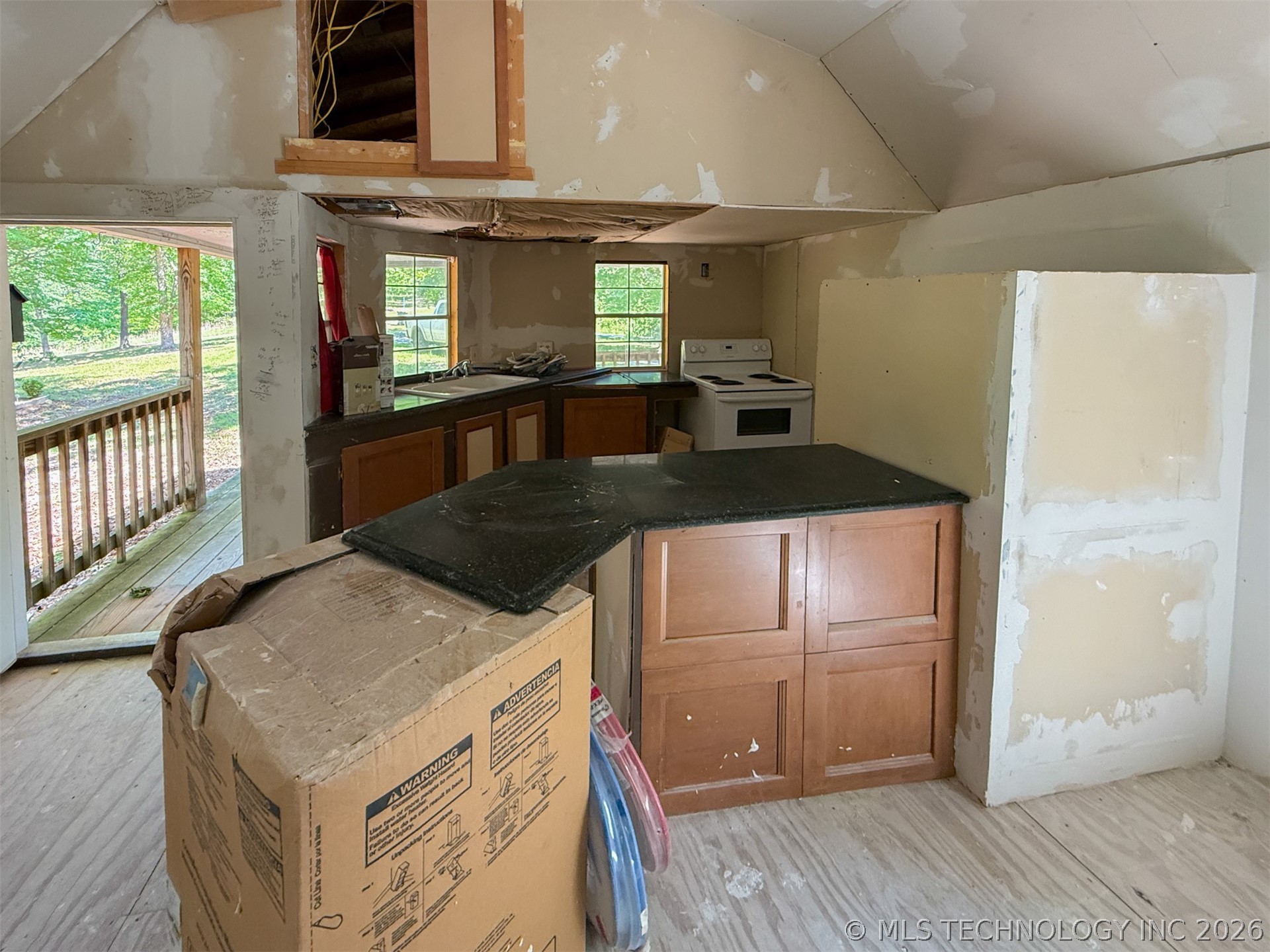 20653 E Dixie Parkway Tahlequah OK 74464