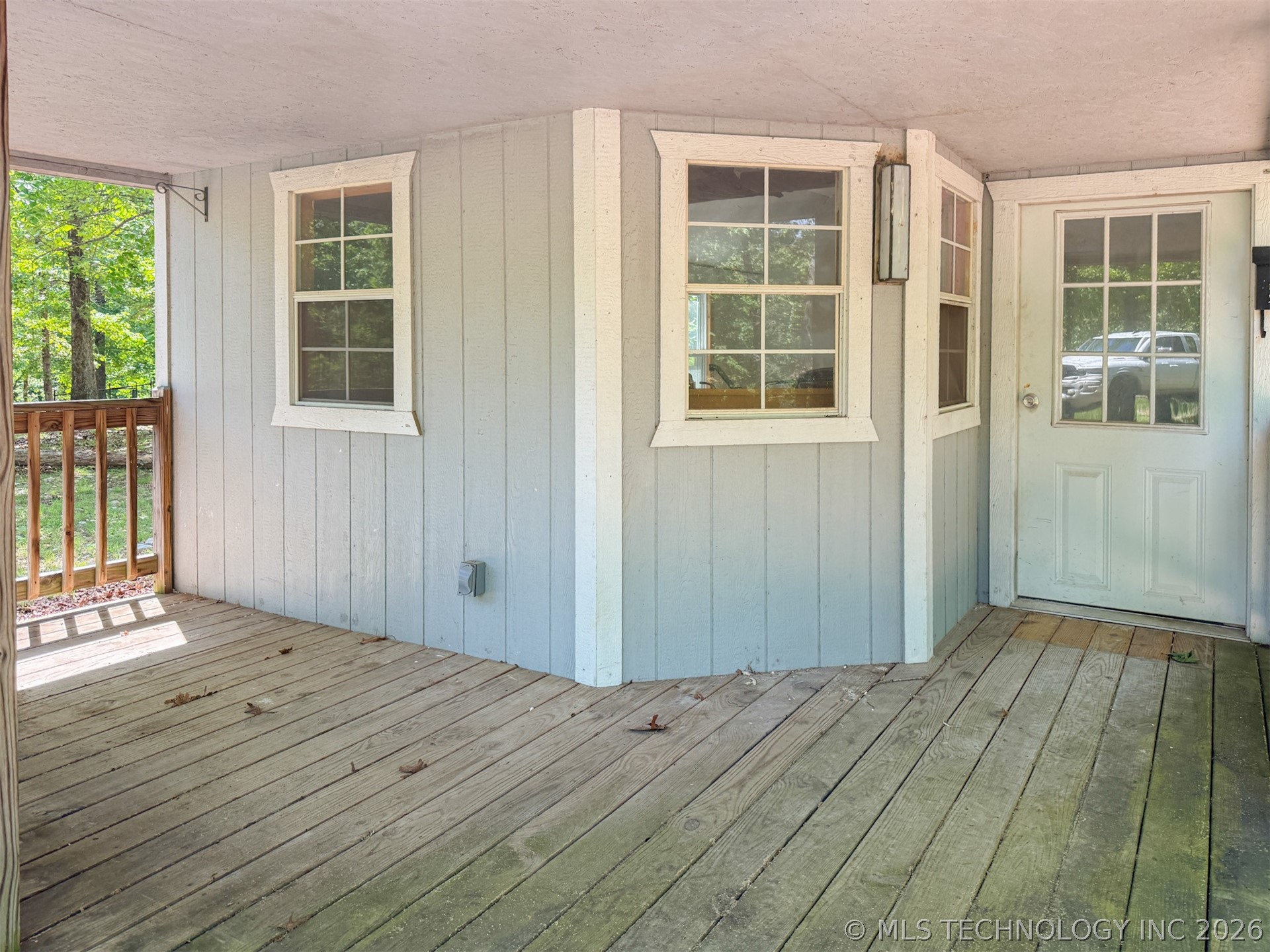 20653 E Dixie Parkway Tahlequah OK 74464