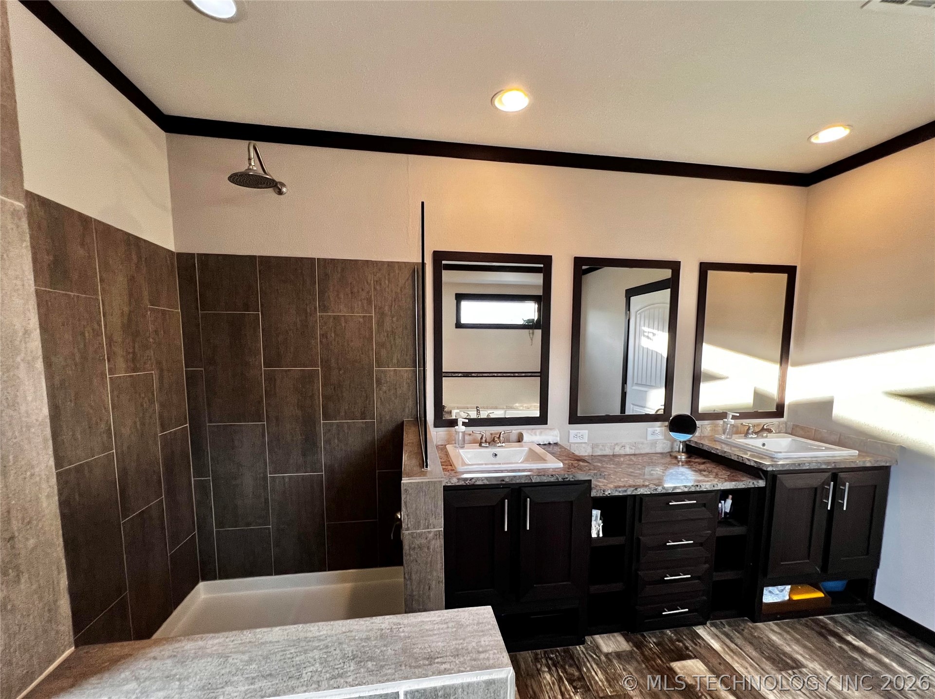 11580 Taylor Island View Road Kingston OK 73439