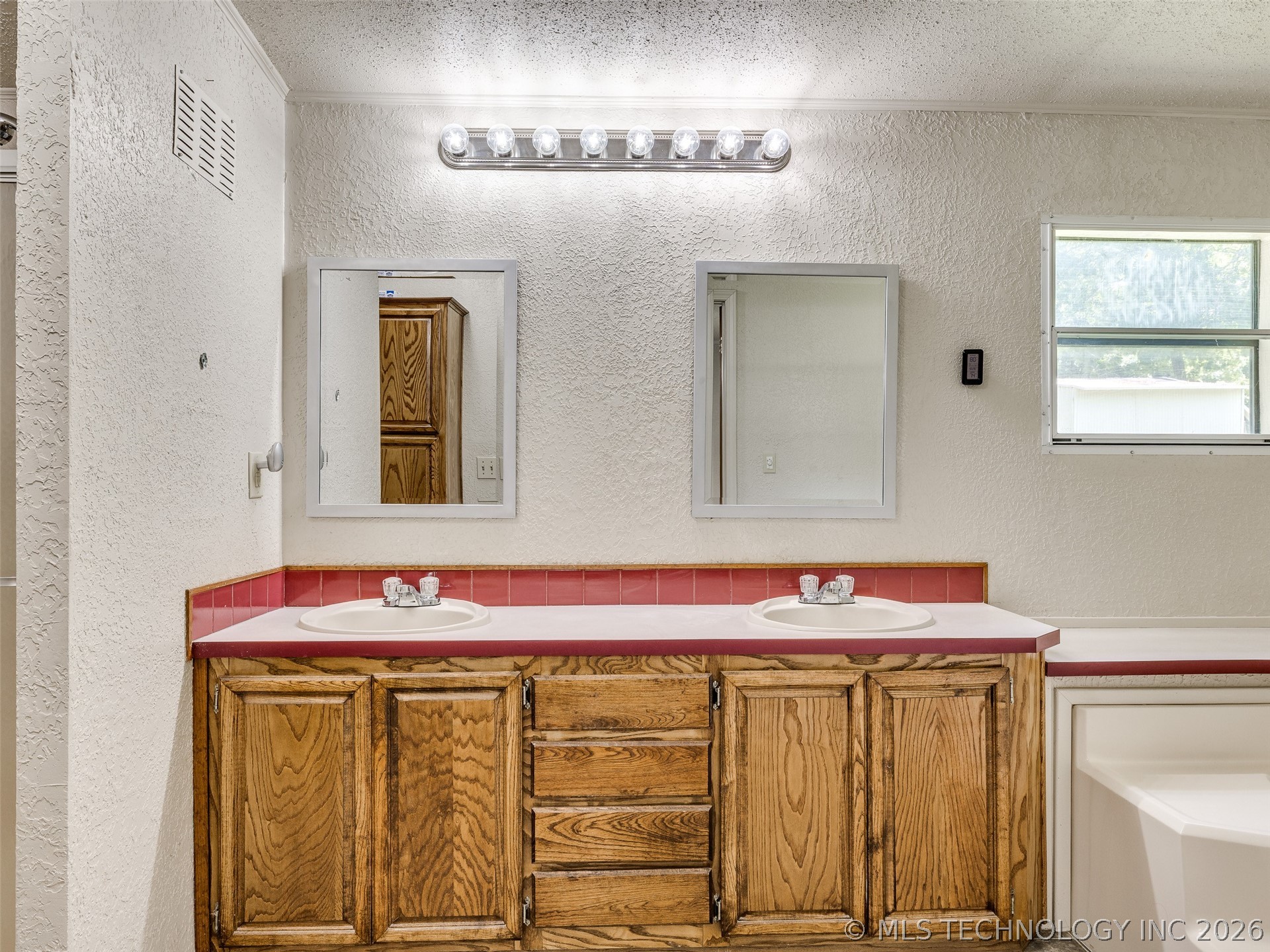 9341 W 186th Street S Mounds OK 74047