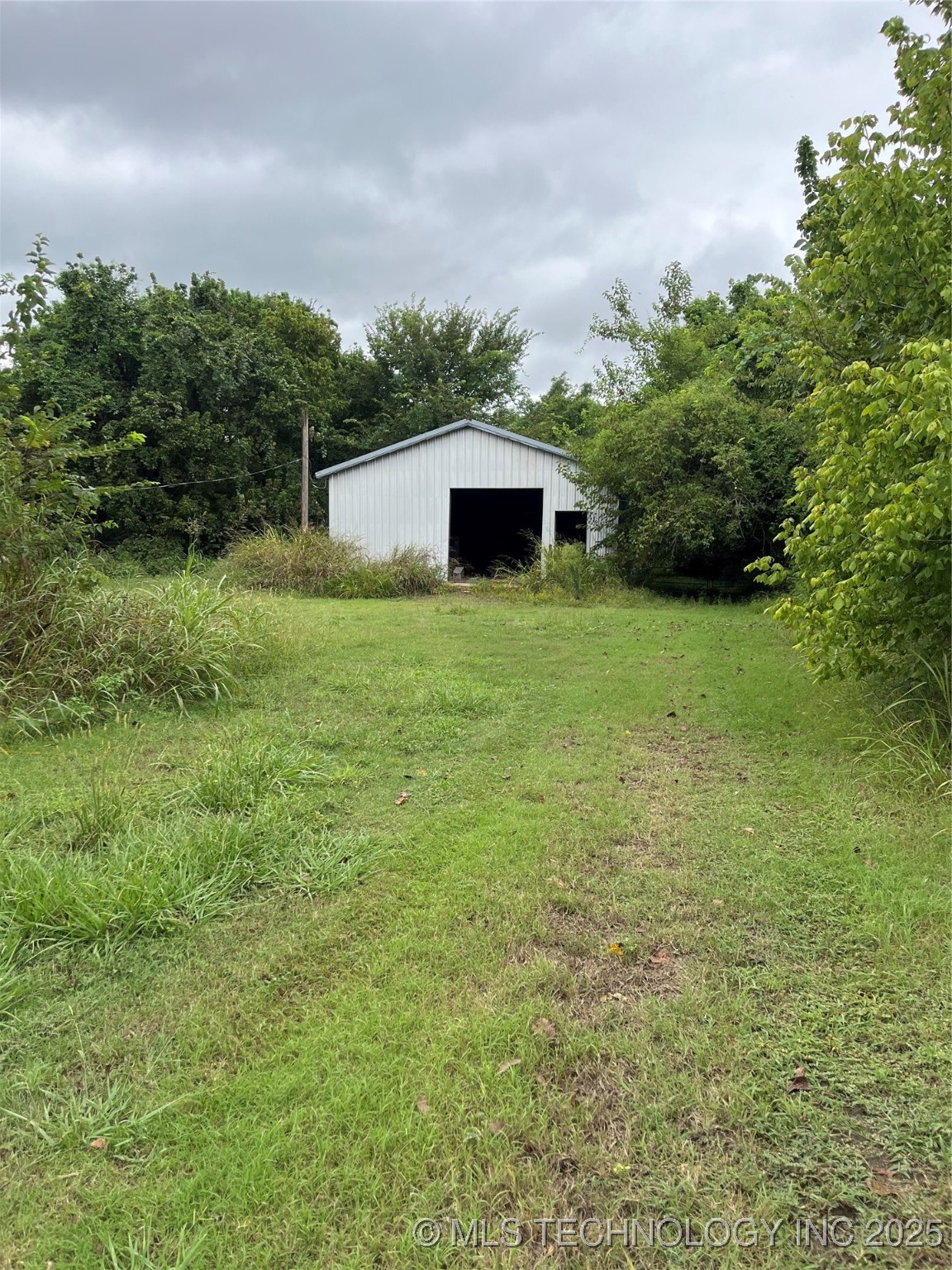 8588 N Cincinnati Avenue Sperry OK 74073