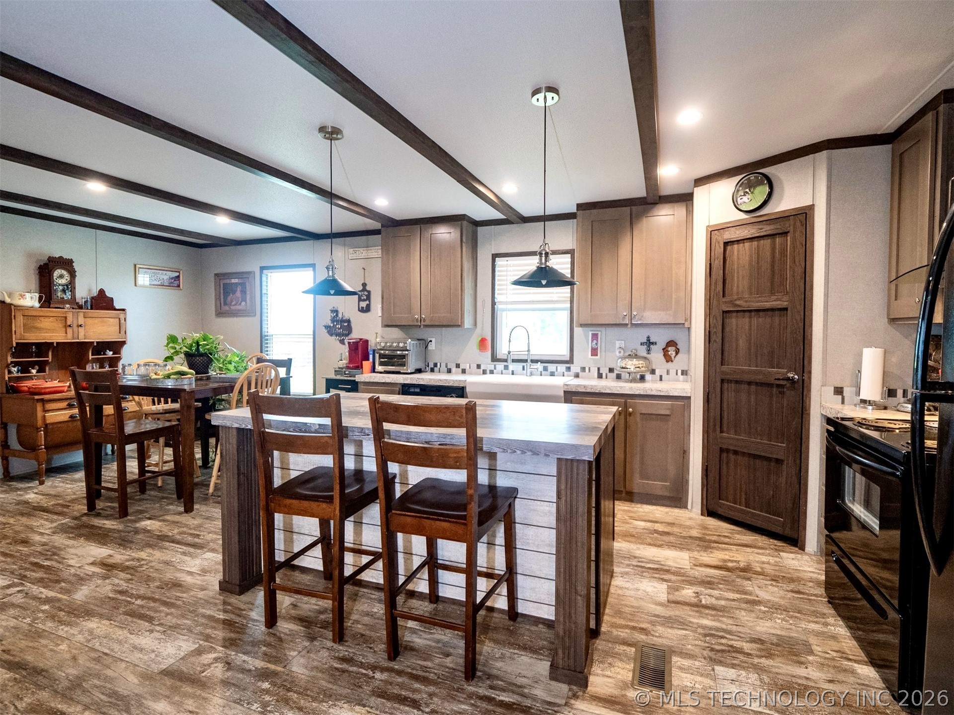 35 Cale Lane Calera OK 74730