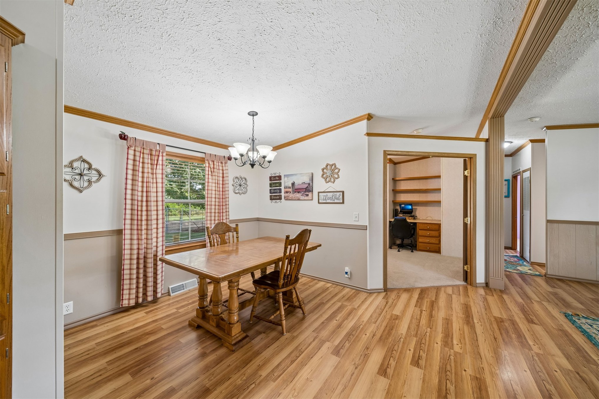 115 N 260 Road Mounds OK 74047