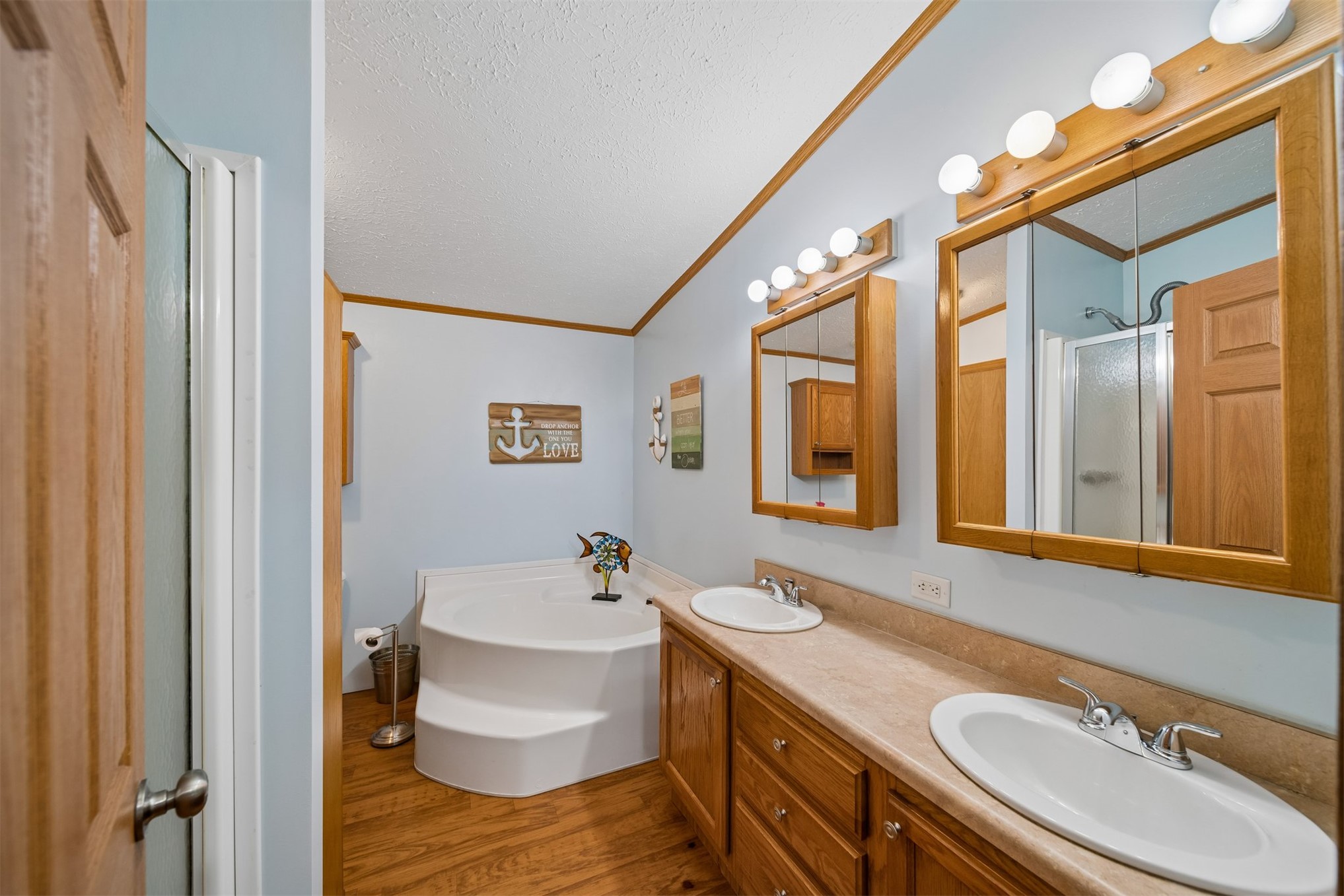 115 N 260 Road Mounds OK 74047
