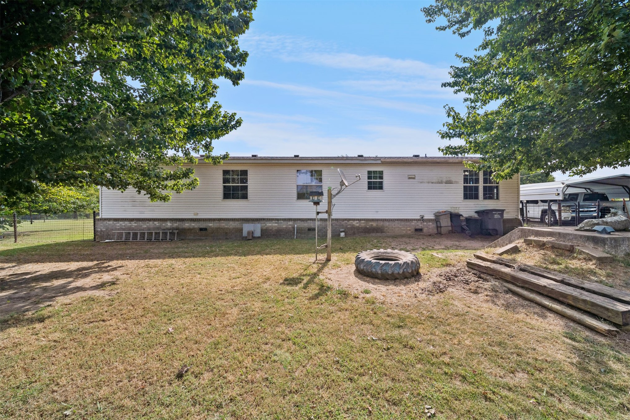 115 N 260 Road Mounds OK 74047