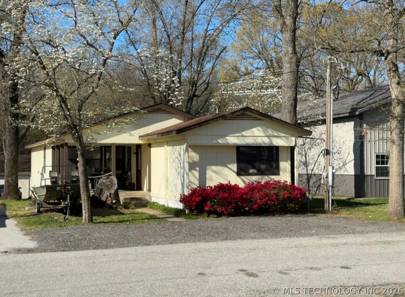 61113 E 310 Road Grove OK 74344