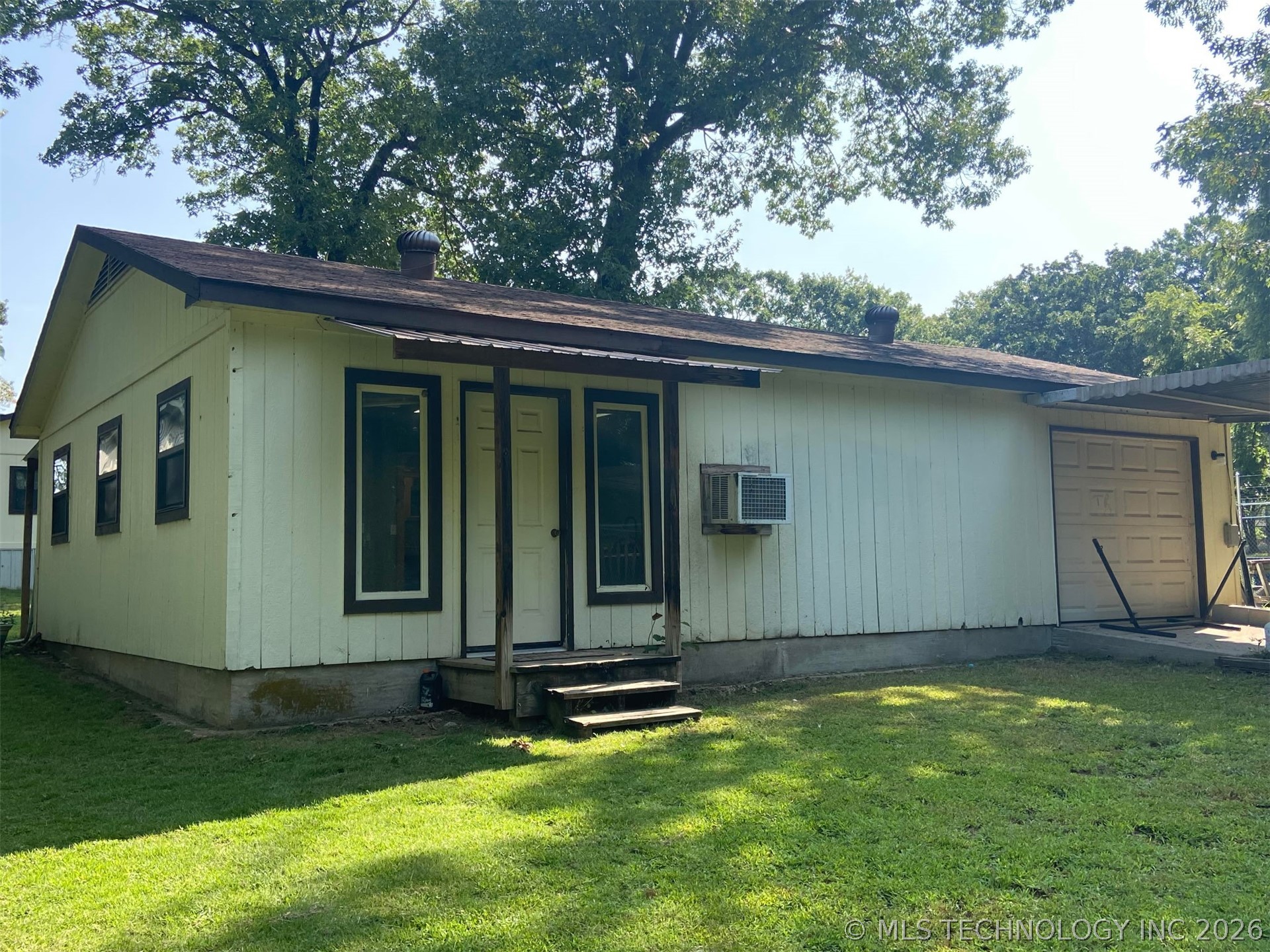 61113 E 310 Road Grove OK 74344