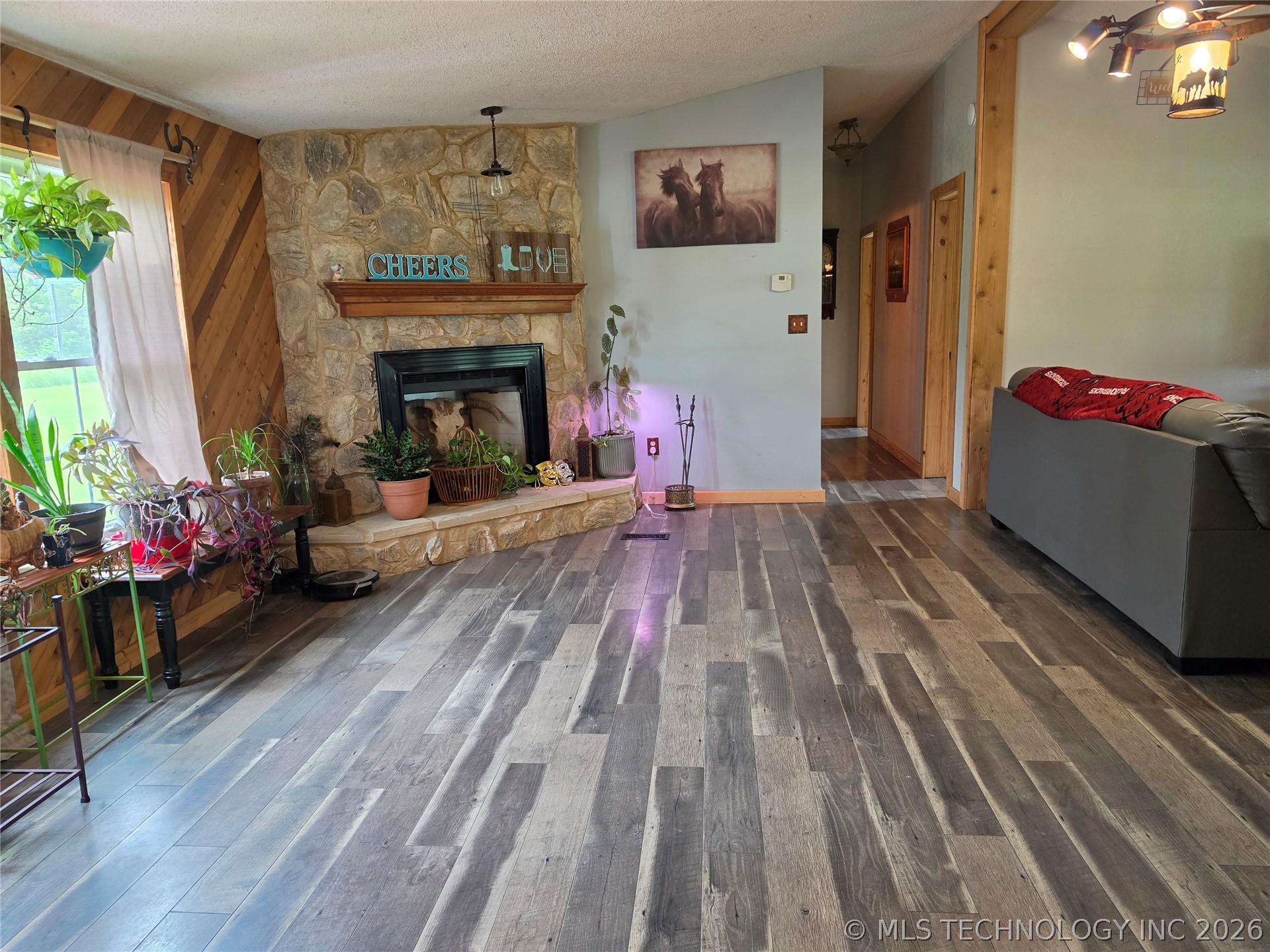 475309 E Hwy 100 Highway Stilwell OK 74960